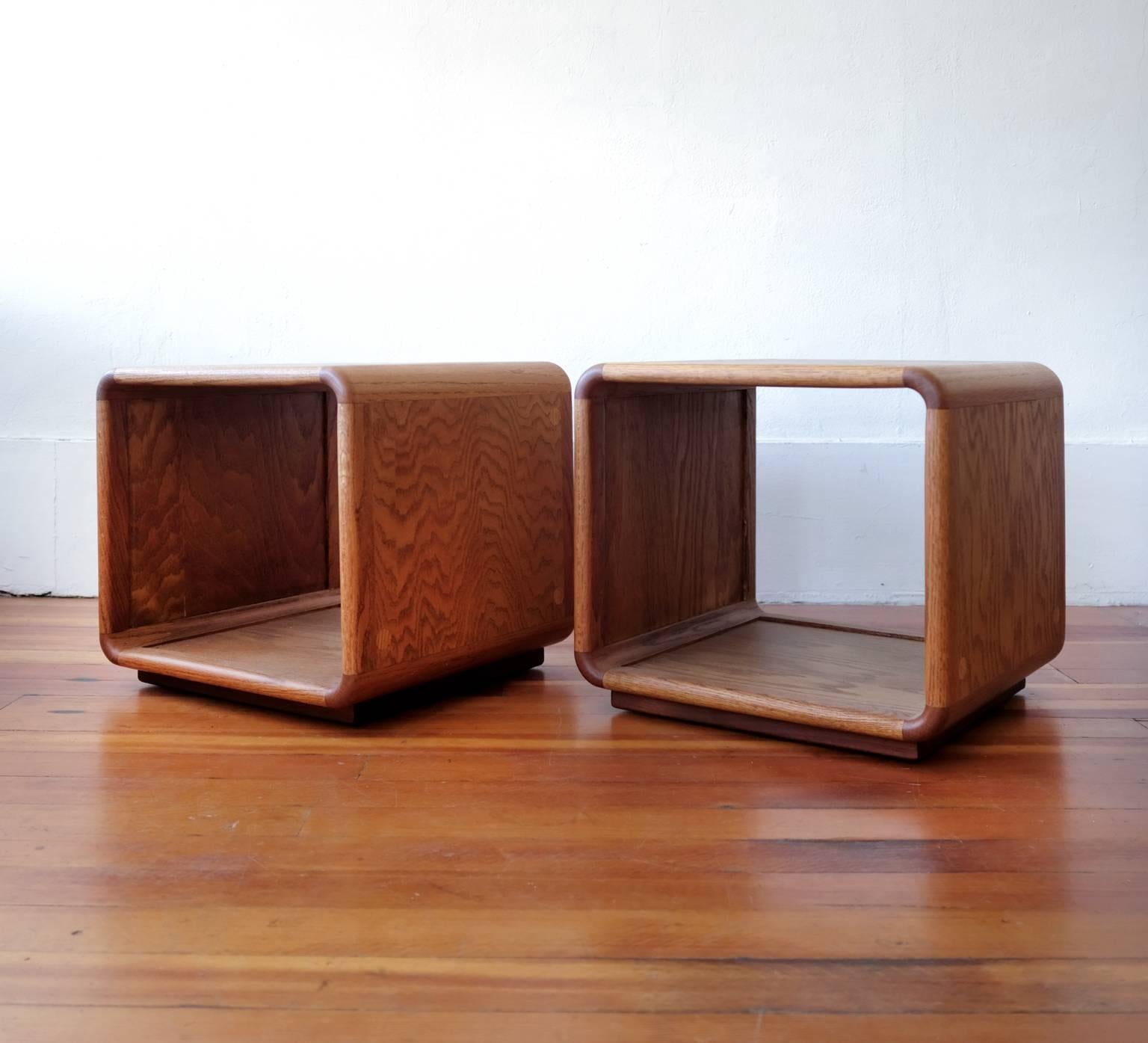 Mid-Century Modern Oak Cube Side Tables California Design, 1970s