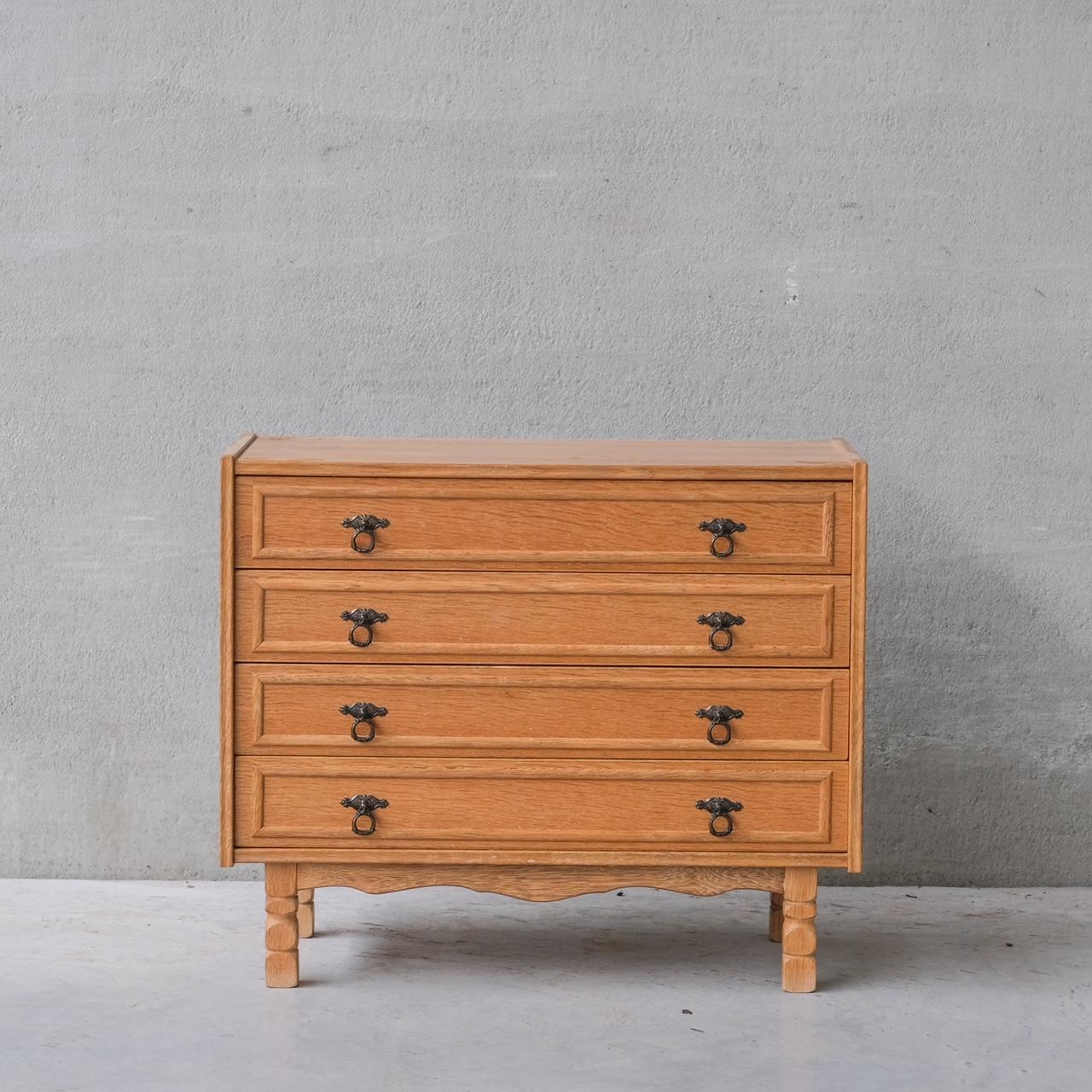 Oak Danish Mid-Century Chest of Drawers in manner of Kjaernulf For Sale 6