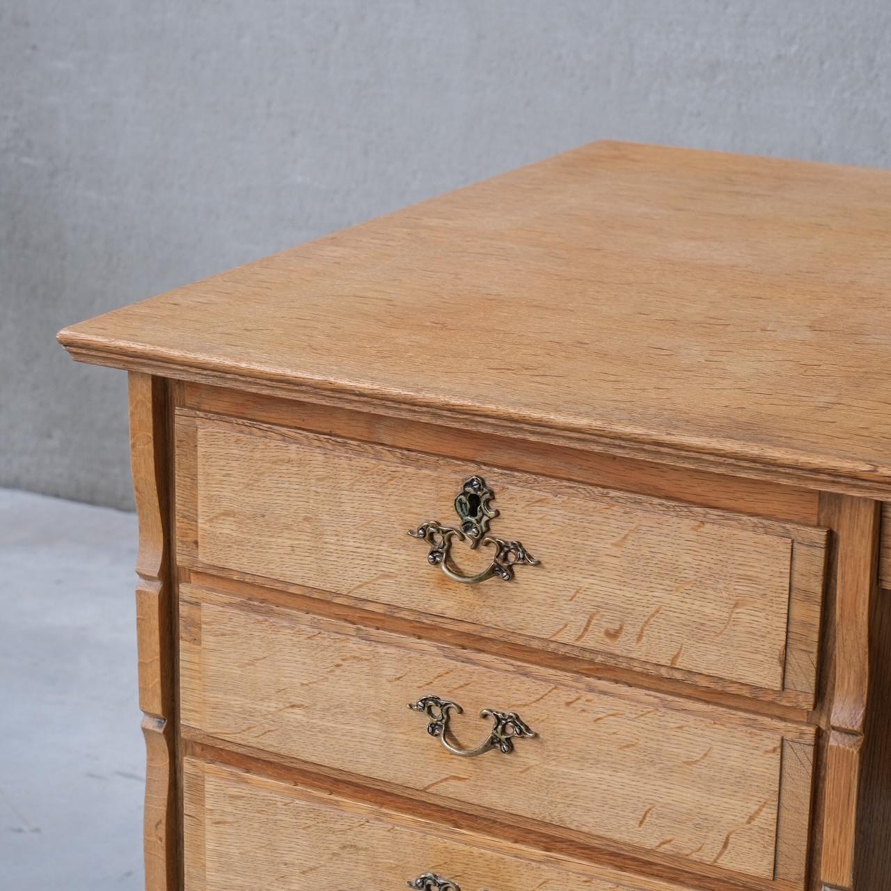 Oak Danish Midcentury Desk Attributed. to Henning Kjaernulf For Sale 8