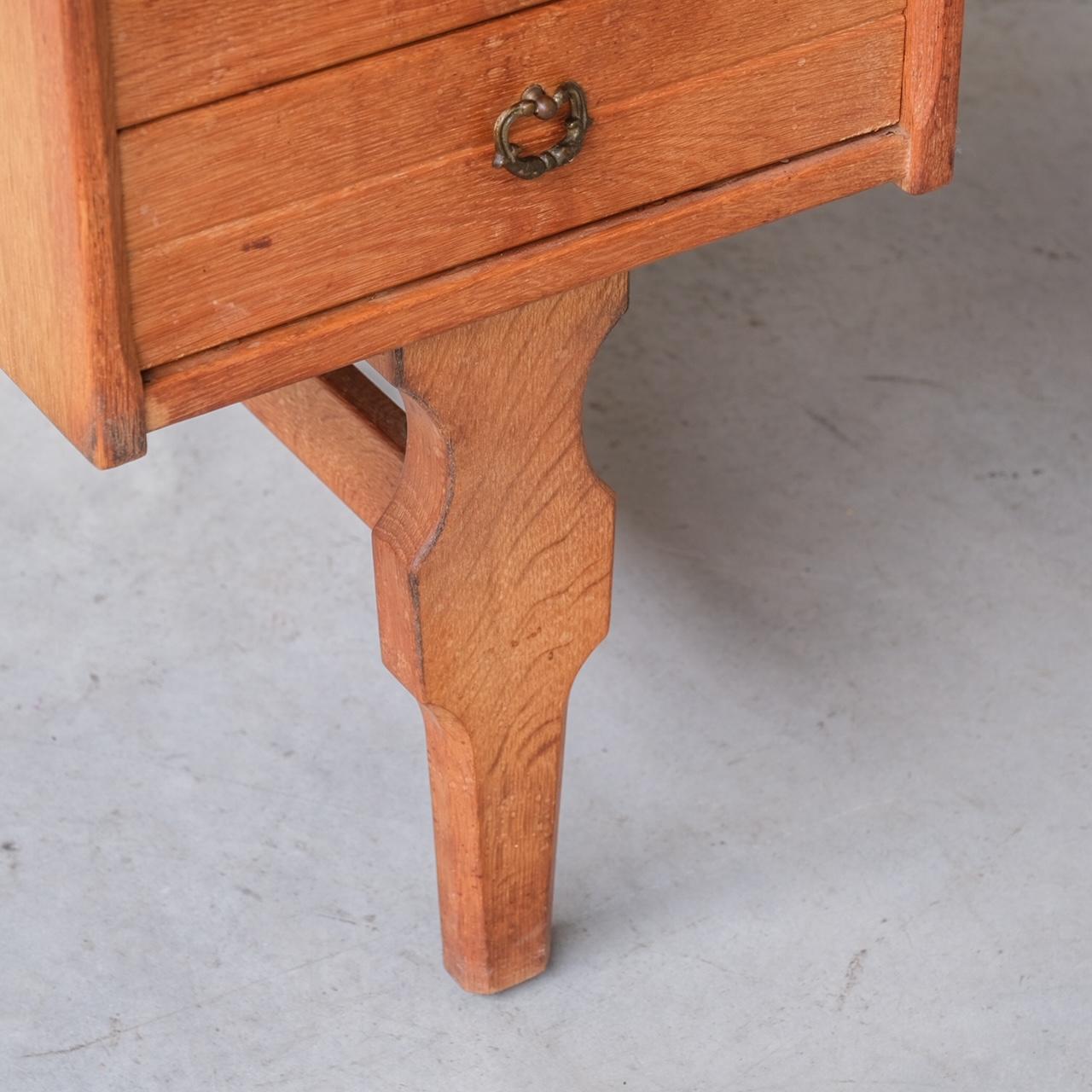 Oak Danish Midcentury Desk Attributed. to Henning Kjaernulf For Sale 1