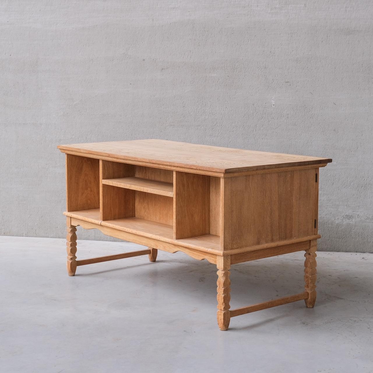 Oak Danish Mid-Century Desk attr. to Henning Kjaernulf For Sale 4