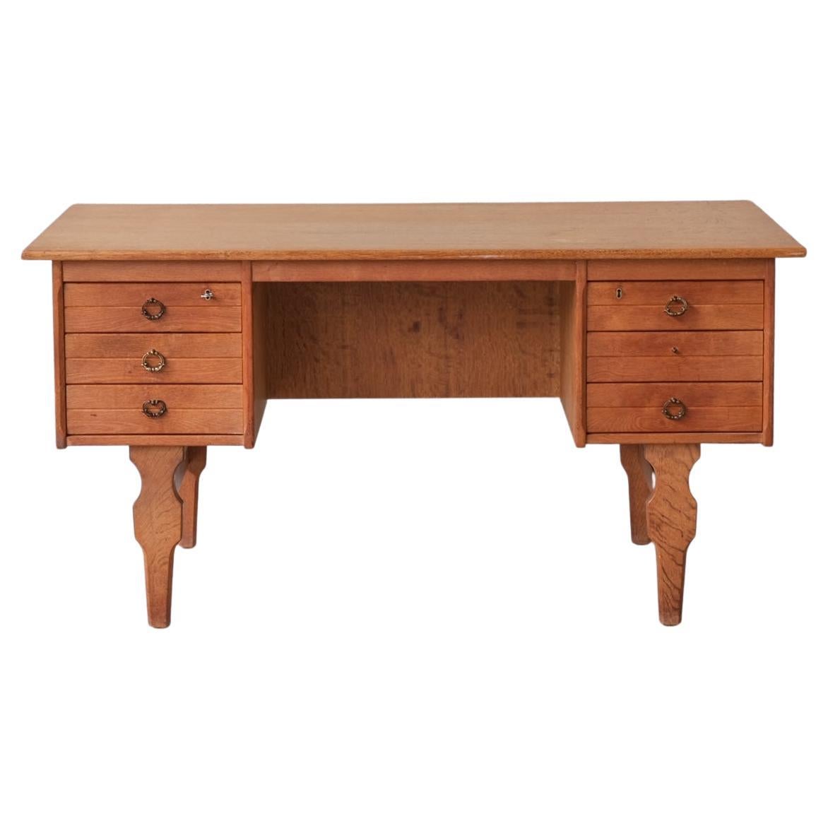 Oak Danish Midcentury Desk Attributed. to Henning Kjaernulf