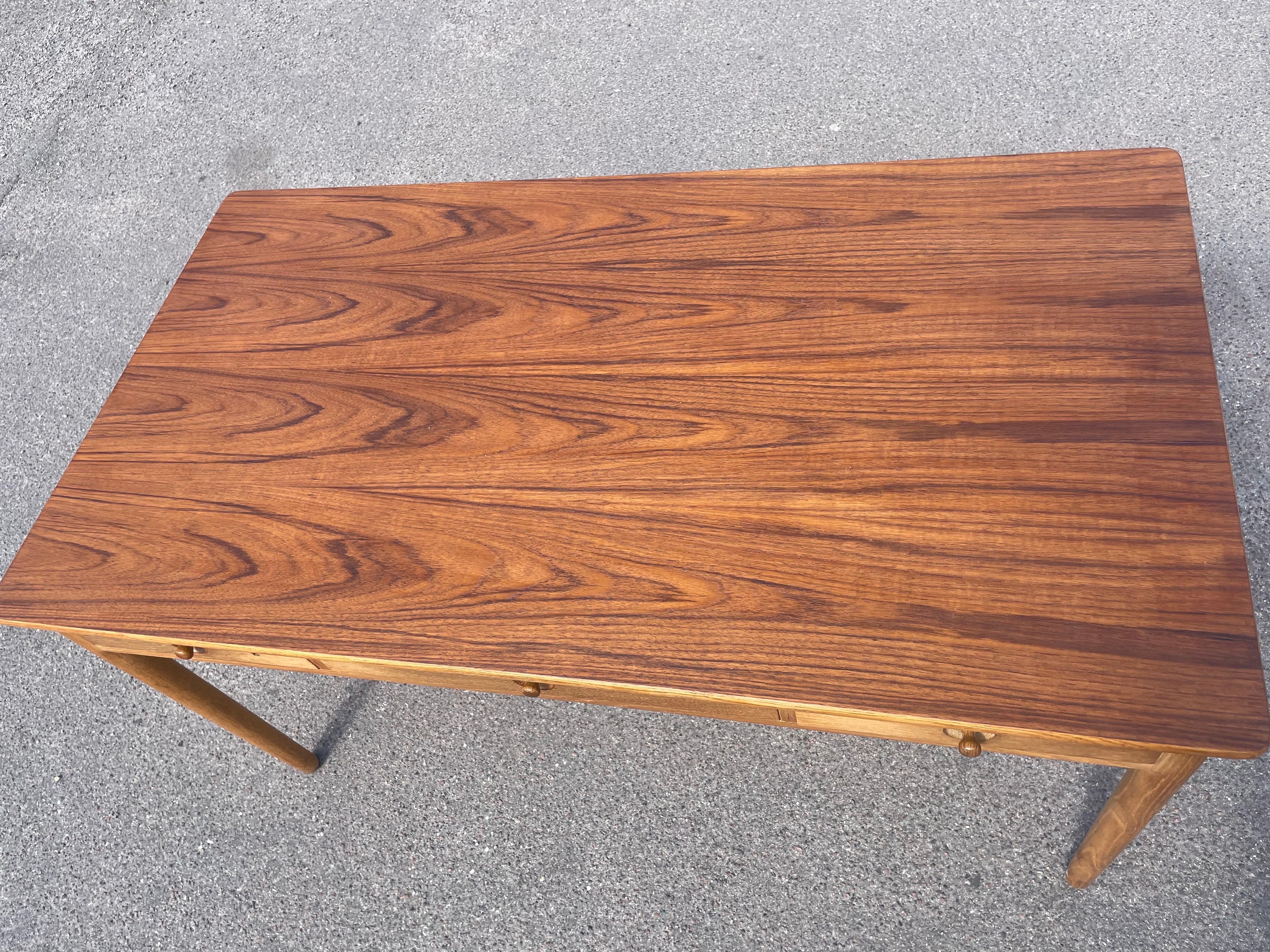 Scrivania Oak di Hans Wegner per Andreas Tuck, Danimarca, anni '50 In condizioni buone in vendita a Copenhagen, DK