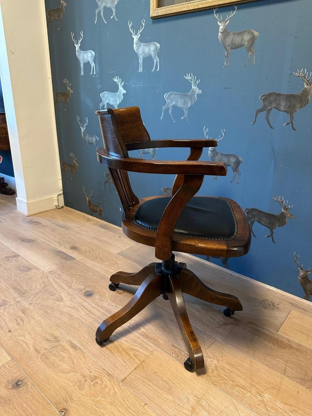 Schreibtischstuhl OAK im Angebot 2