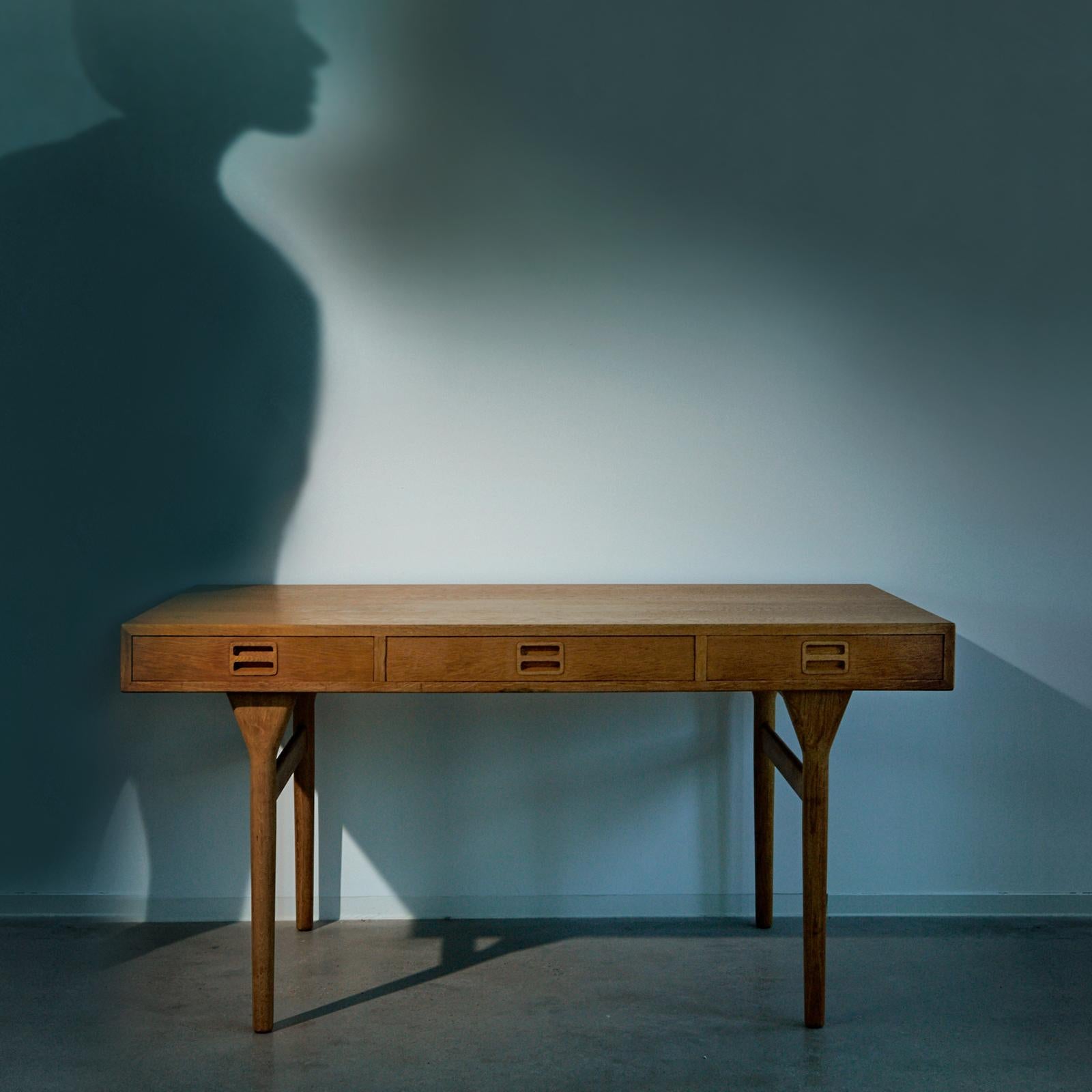 Oak Desk Model ND 93 by Nanna Ditzel In Good Condition In Berlin, BE