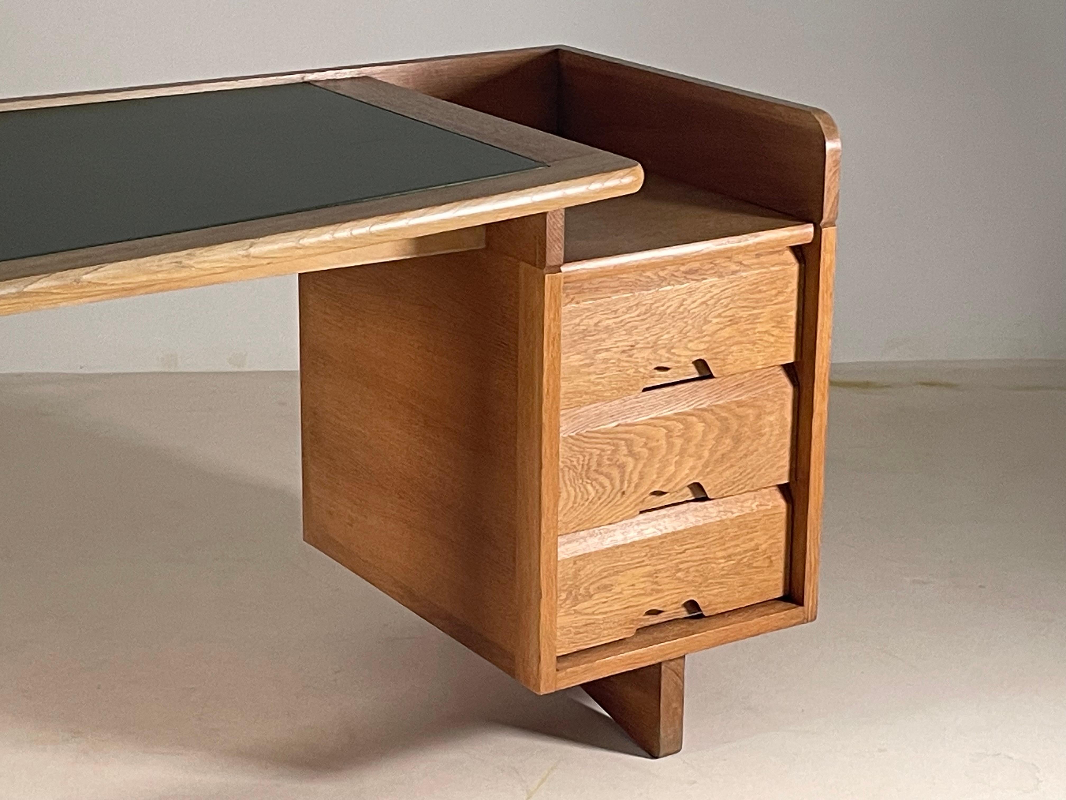 Scrivania in Oak, modello 