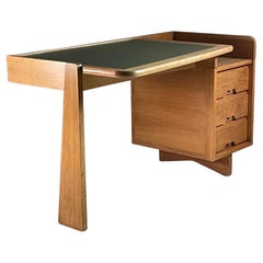 Escritorio de roble, modelo "Estudiante", de Guillerme et Chambron, Francia