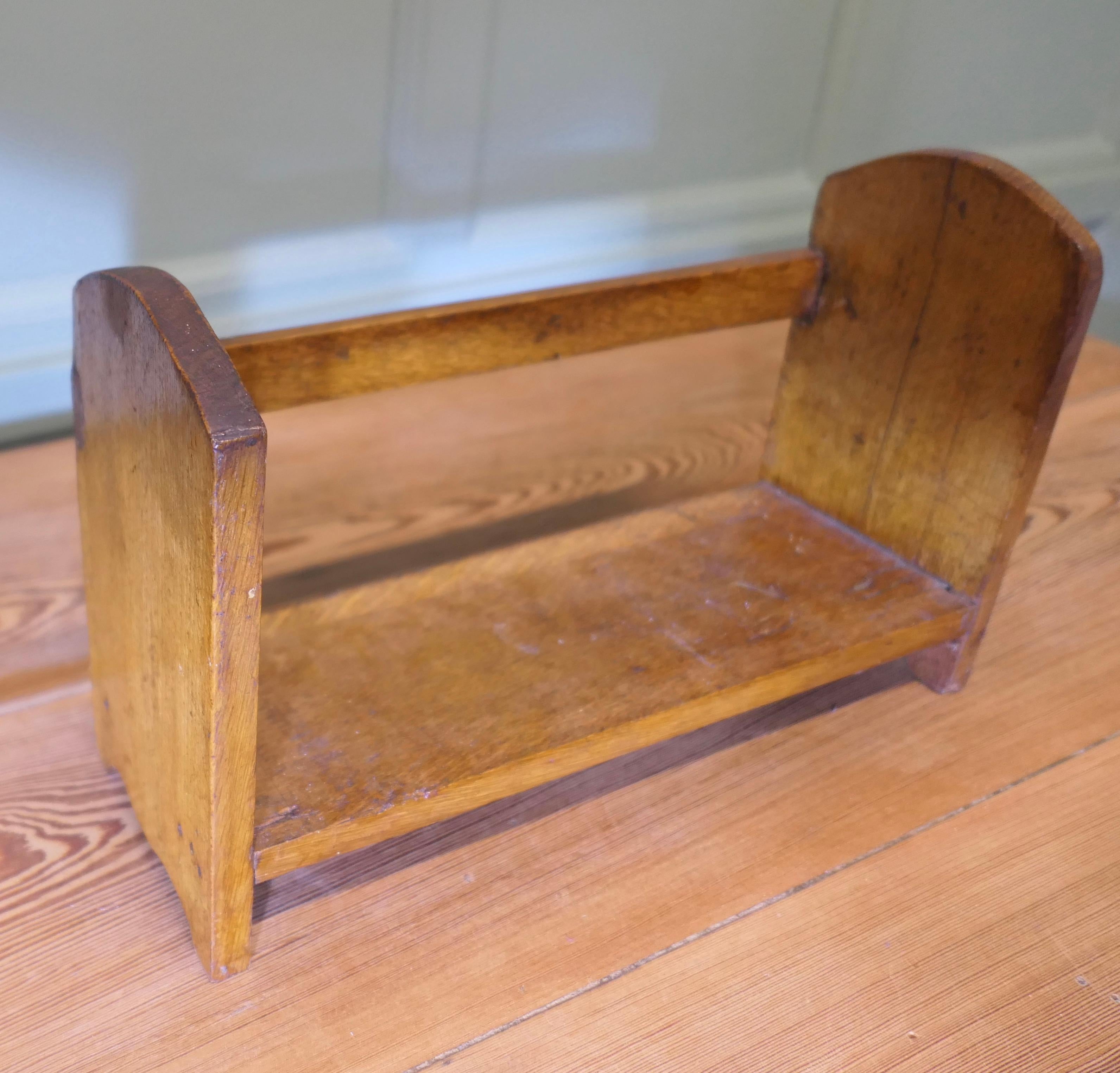 Bibliothèque de bureau en Oak  Une pièce utile fabriquée en Oak Oak en vente 1