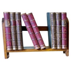 OAK Desk Top Book Trough  Ein nützliches Stück aus Eichenholz