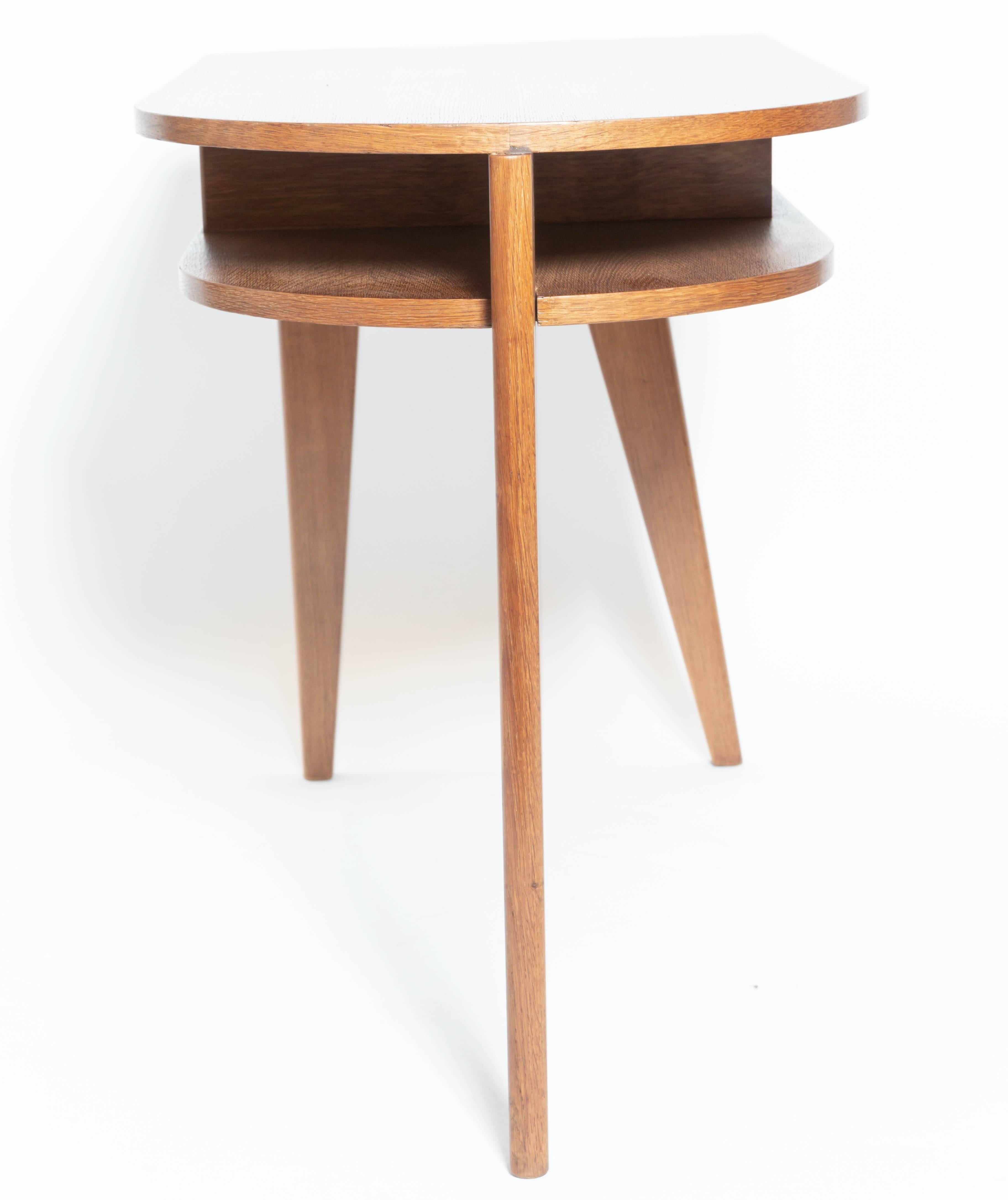 Oak Tripod Desk in the Manner of Jacques Adnet, France, c. 1950s In Good Condition In New York City, NY