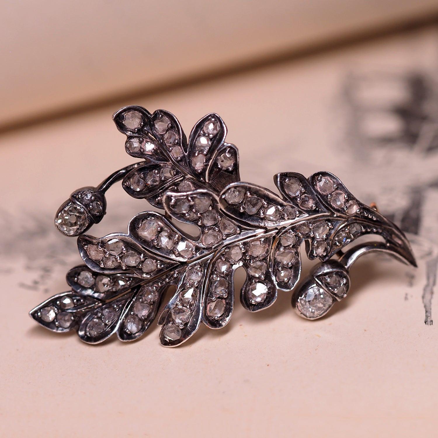 Oak Diamond Brosche Mid-Victorian Gold Silber Old Mined Cut Diamanten Geschenk Hochzeit (Napoleon III.) im Angebot
