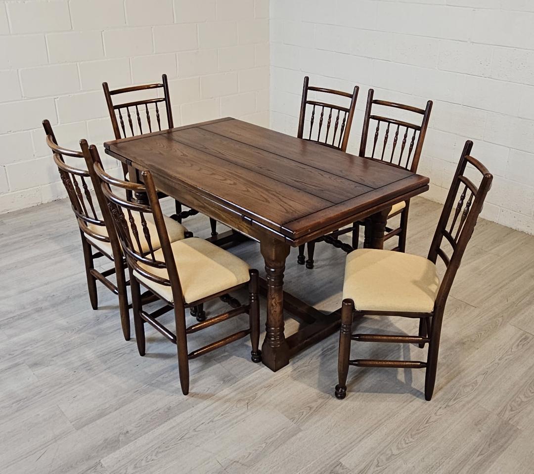 20th Century Oak Dining Chairs Traditional English Tudor Style For Sale