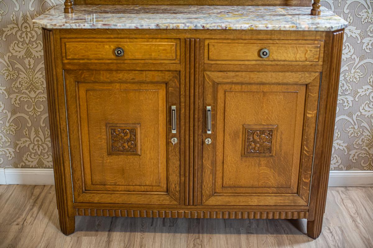 Oak Dining Room Set from the Early 20th Century with Marble and Rattan Elements In Good Condition For Sale In Opole, PL