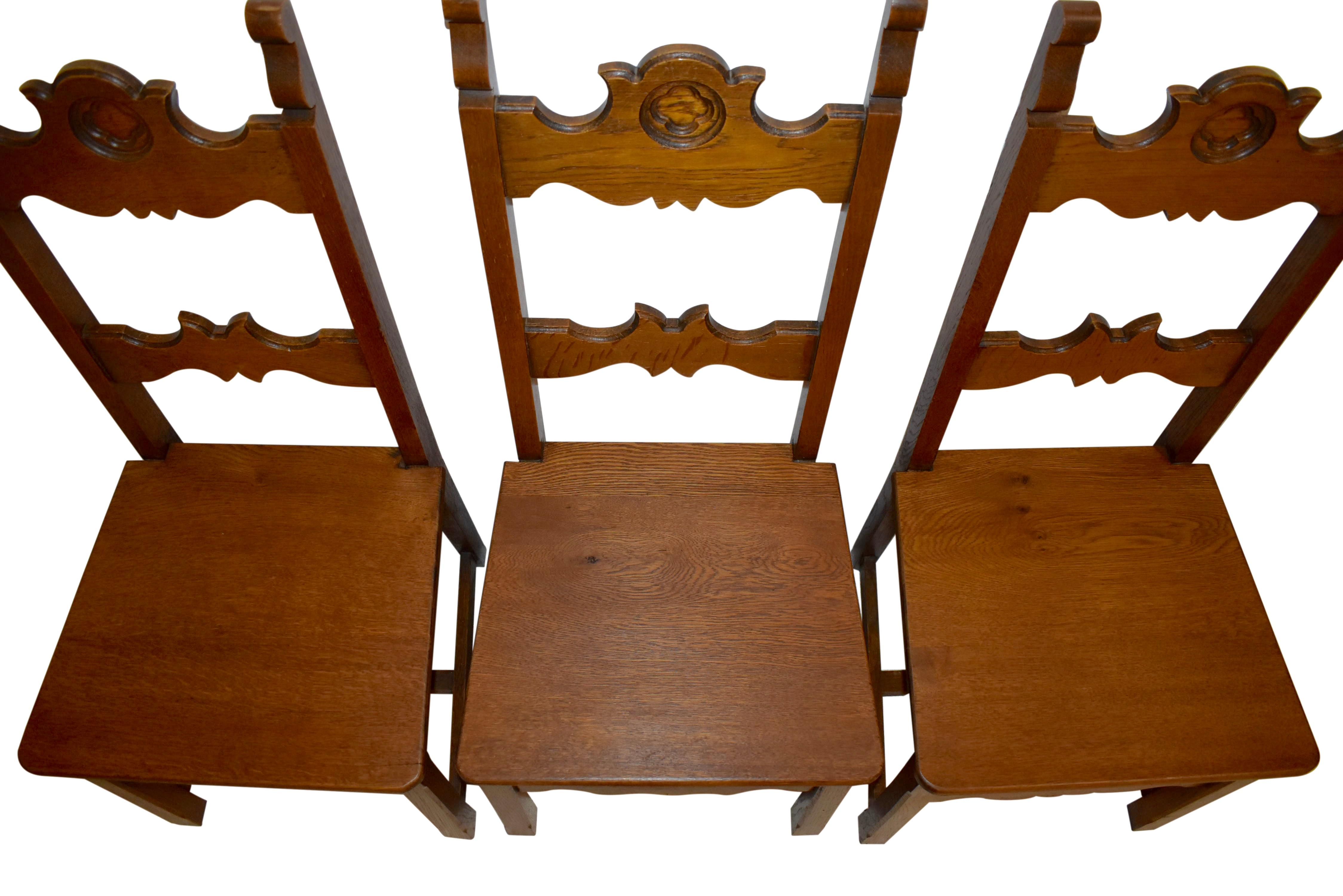 Oak Dining Table and Chairs, Set of Seven, circa 1920 6