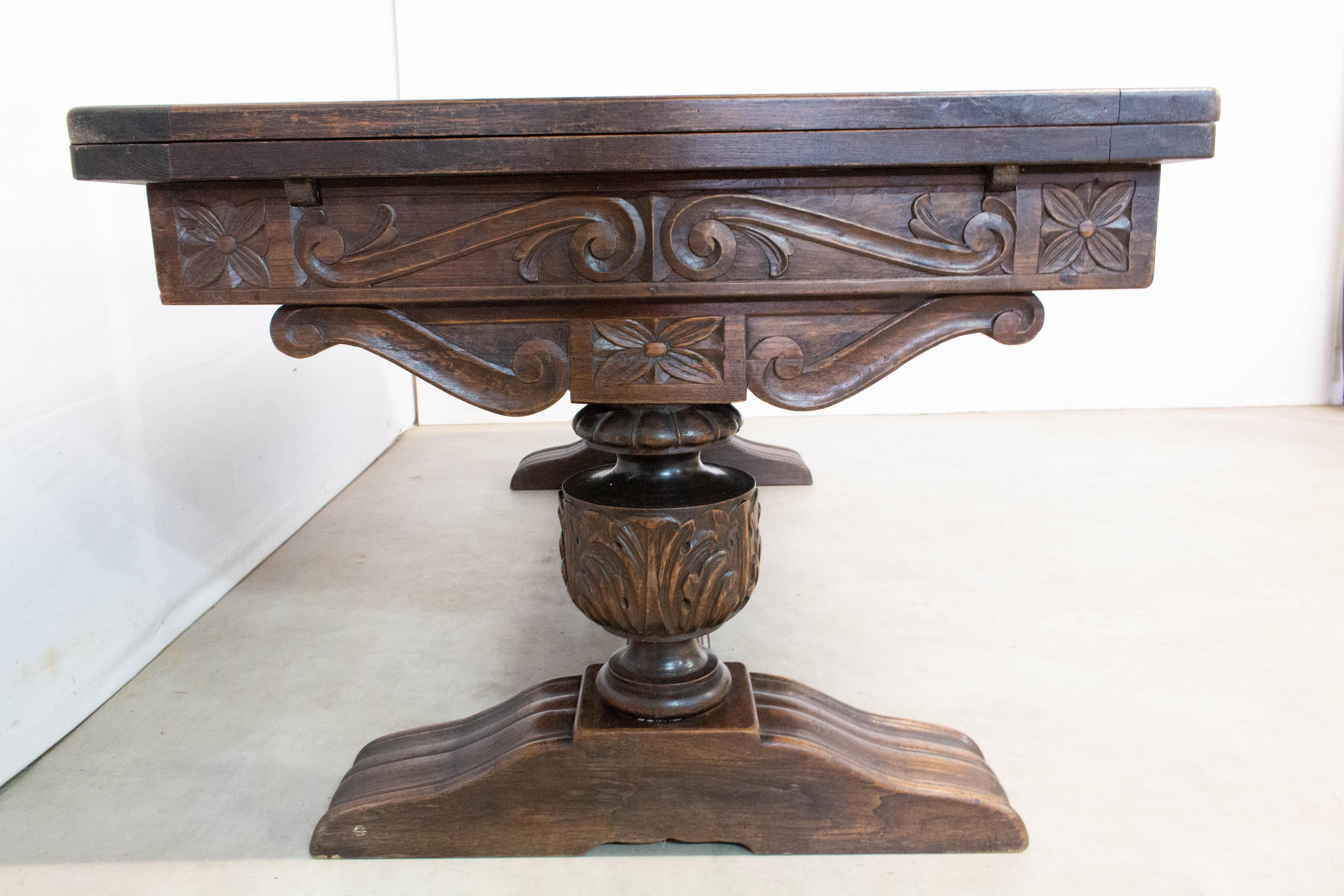 Oak Dining Table Basque Spanish Renaissance Revival Refectory Extends Midcentury In Good Condition In Labrit, Landes