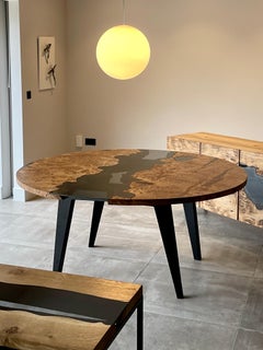 Oak dining table