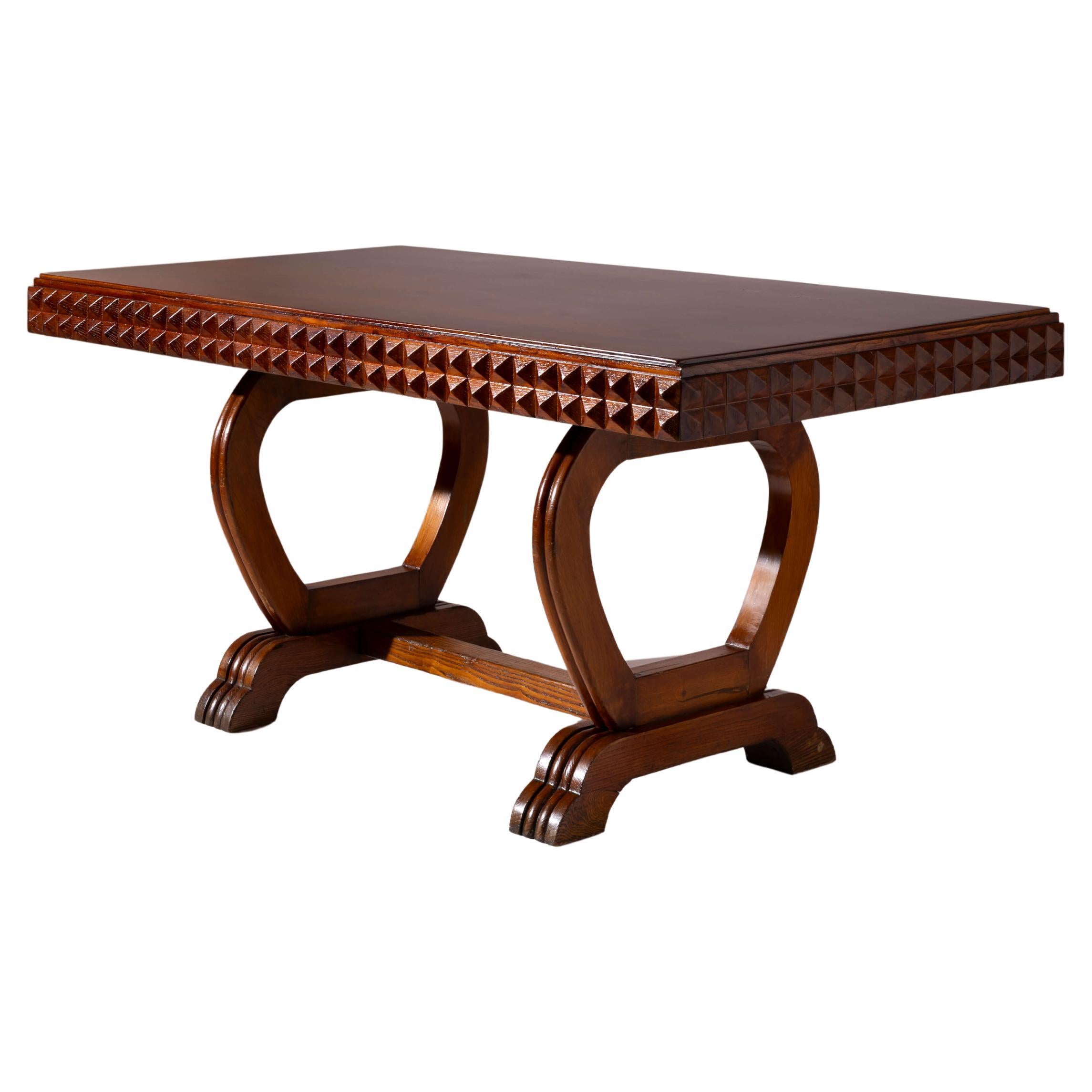 Oak dining table, Italian manufacture in the style of Paolo Buffa, 1940s