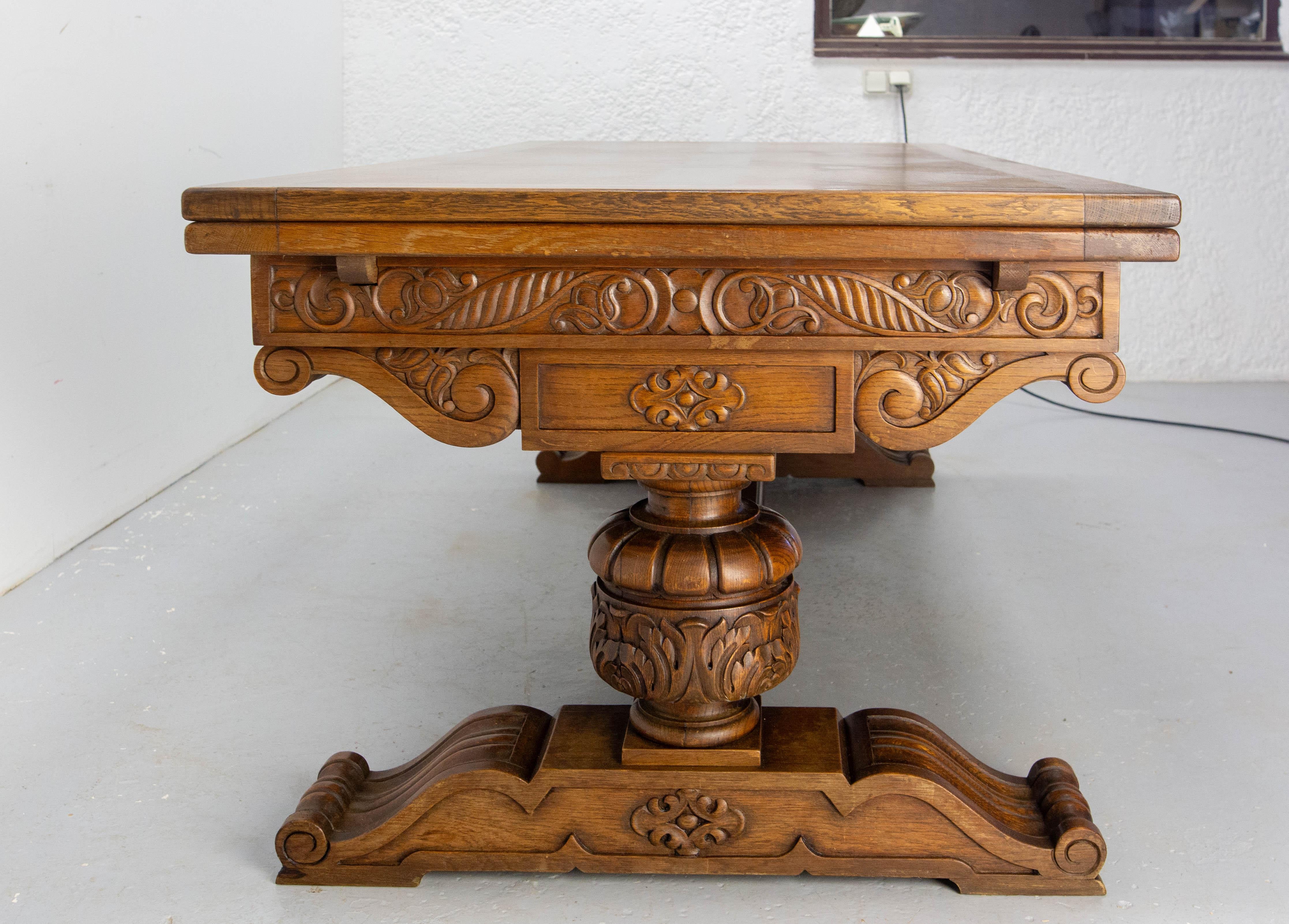 Français Table de salle à manger de réfectoire néo-Renaissance avec plateau en parquet de diamants en vente