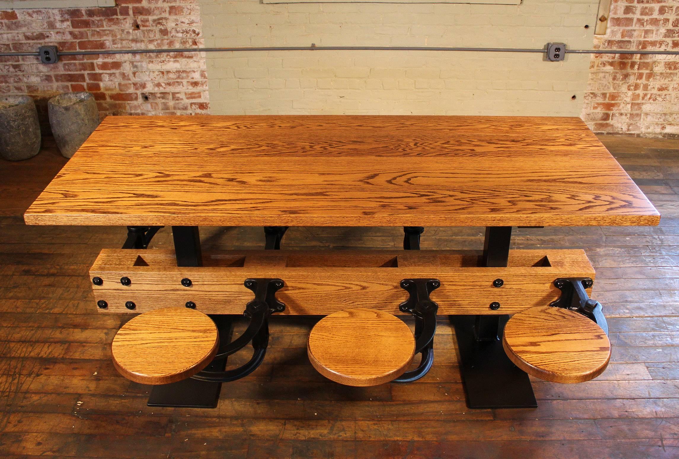 Oak Dining Table with Attached Swing-Out Seats In New Condition For Sale In Oakville, CT