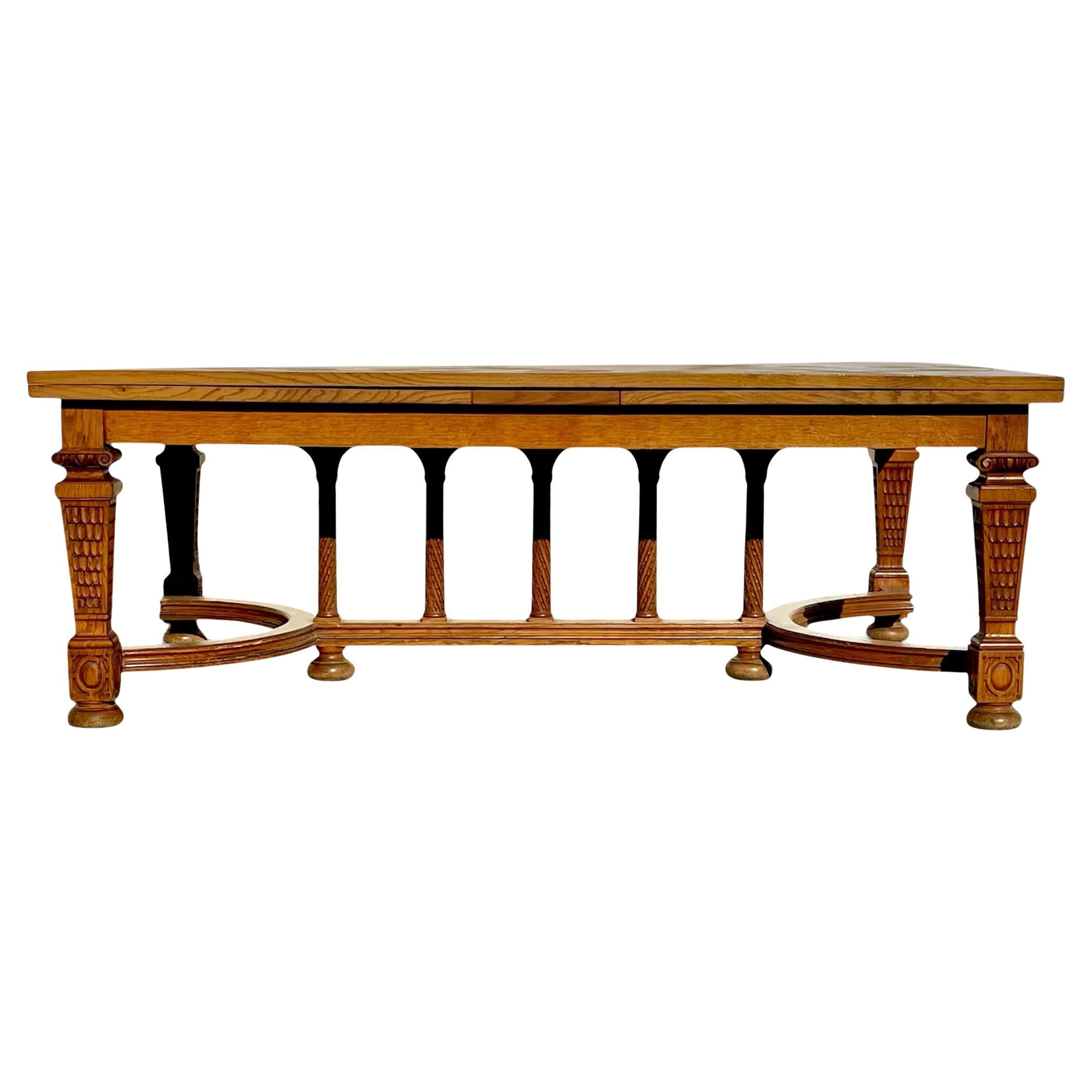 Mesa de comedor de roble con extensiones, siglo XIX en venta