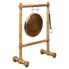Oak dinner gong
