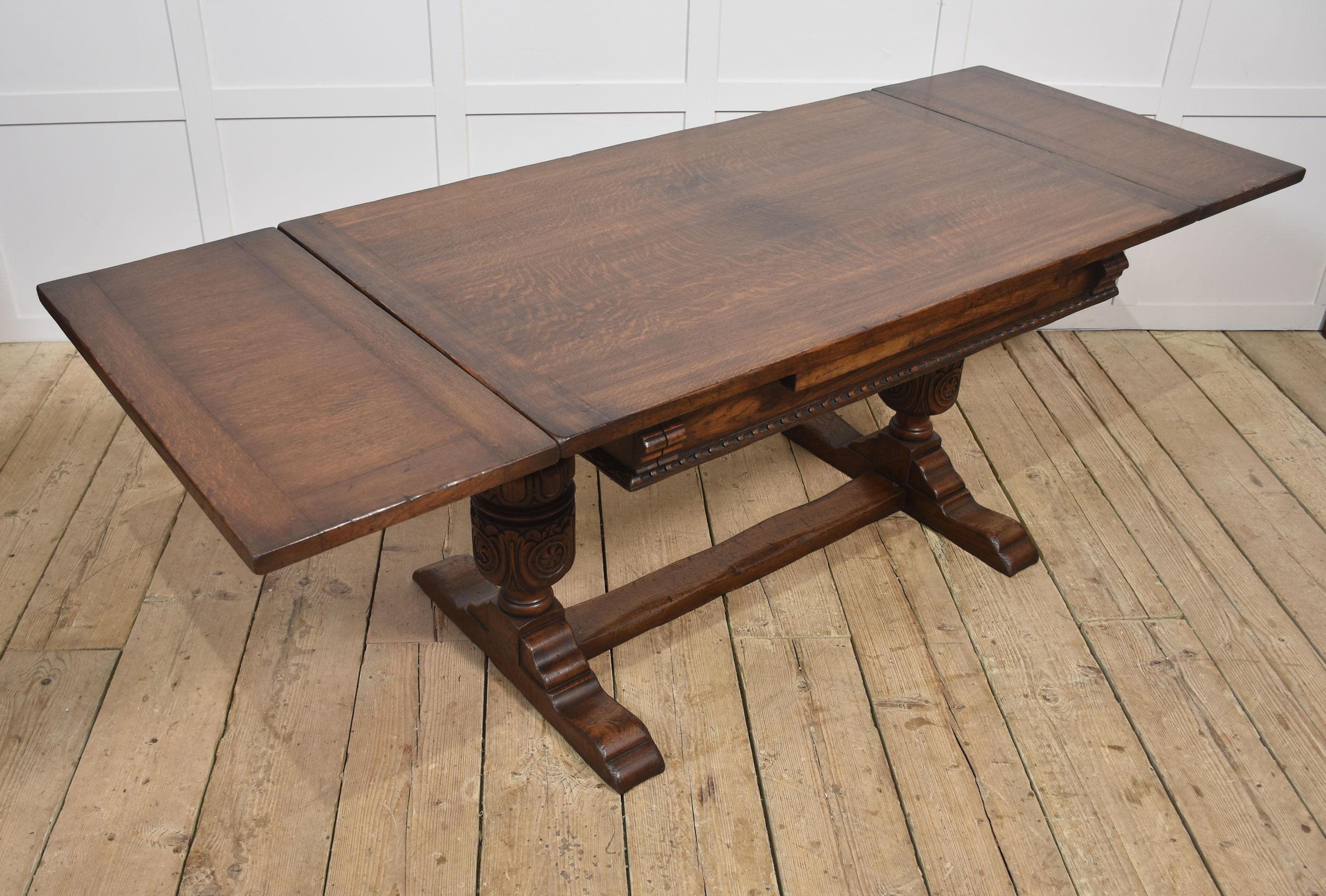 20th Century Oak draw leaf refectory table For Sale