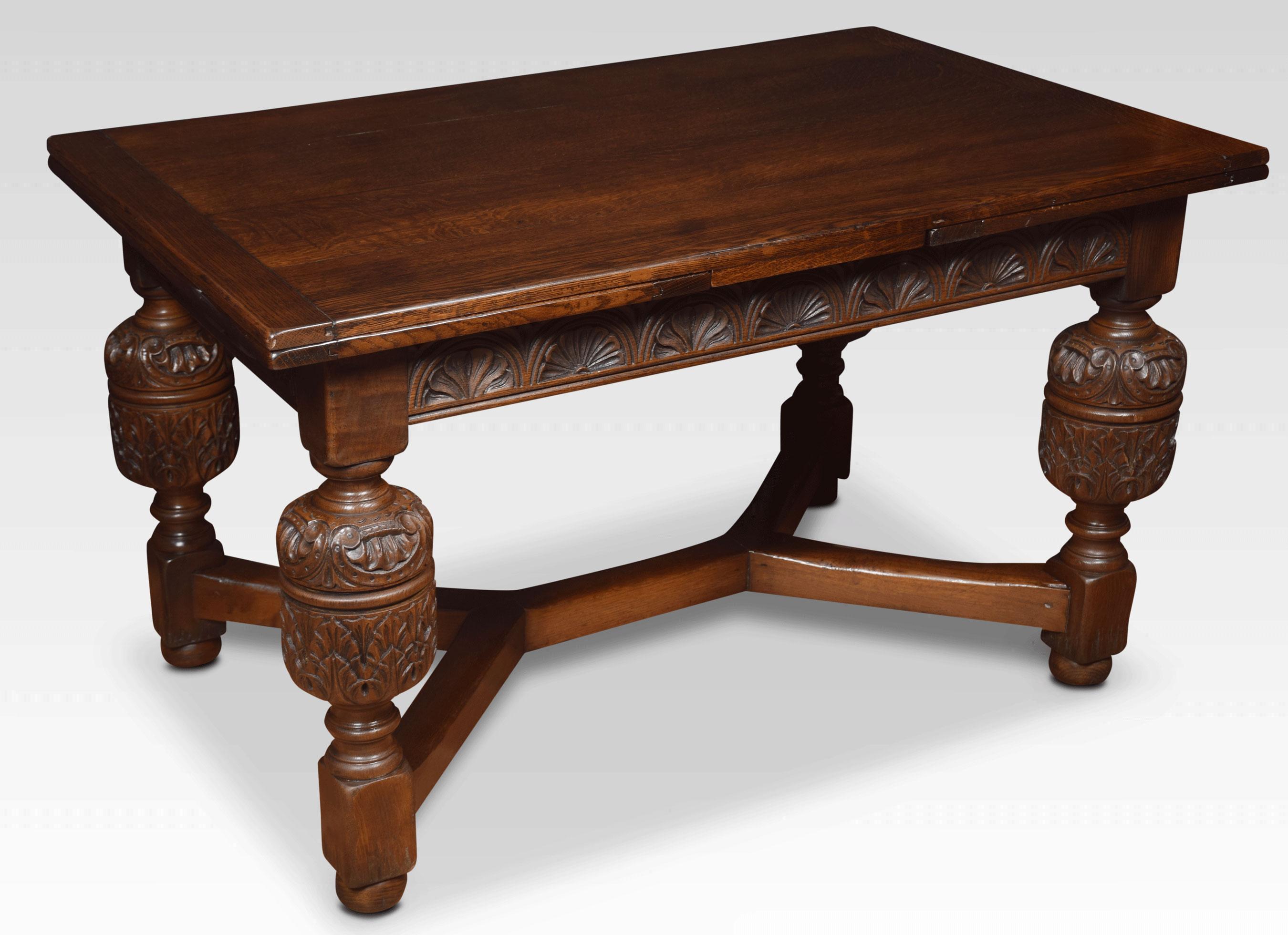 Oak Draw-Leaf Refectory Table In Good Condition For Sale In Cheshire, GB