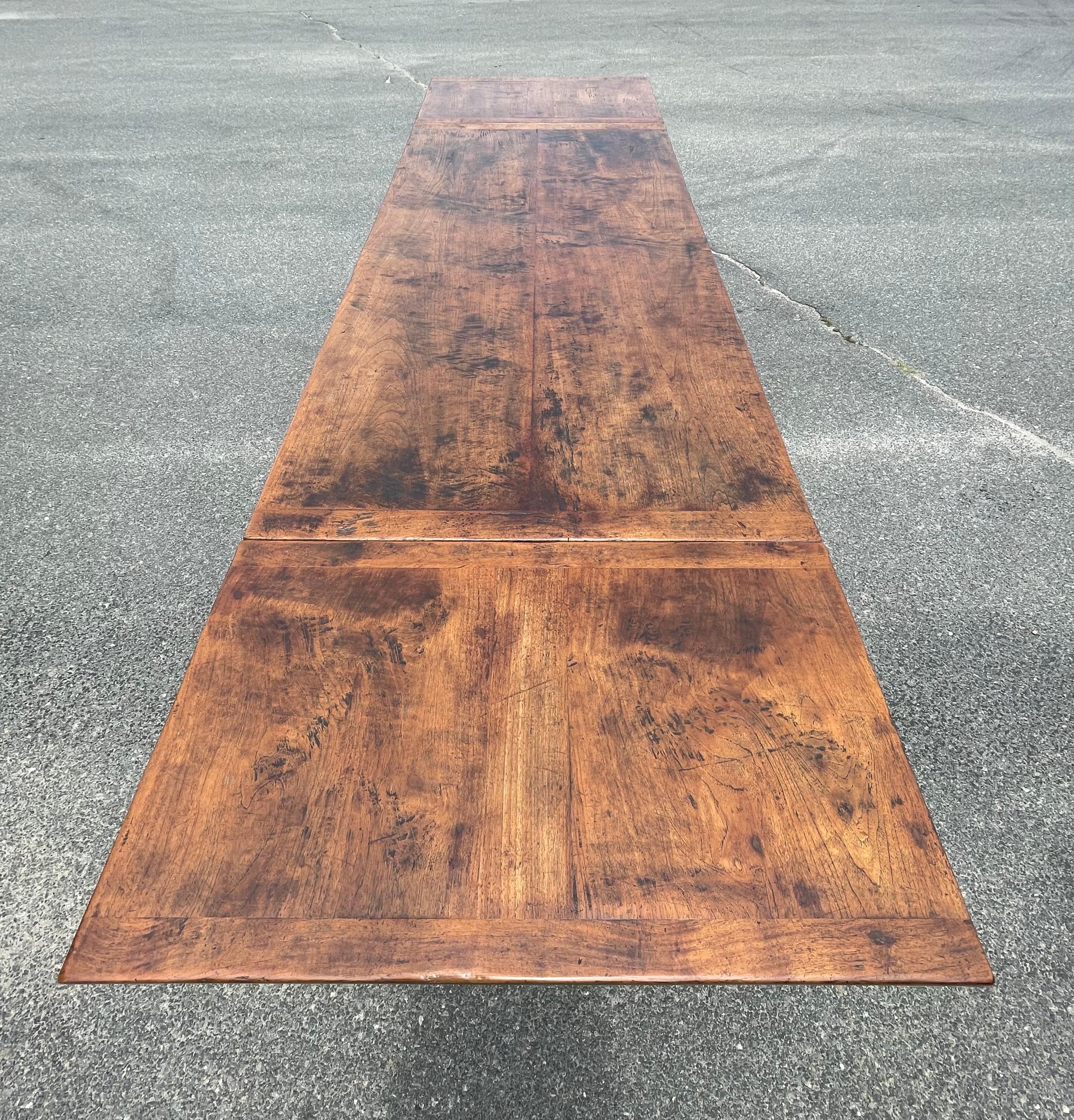 Oak Draw Table mit konischen Beinen im Zustand „Neu“ im Angebot in Nantucket, MA