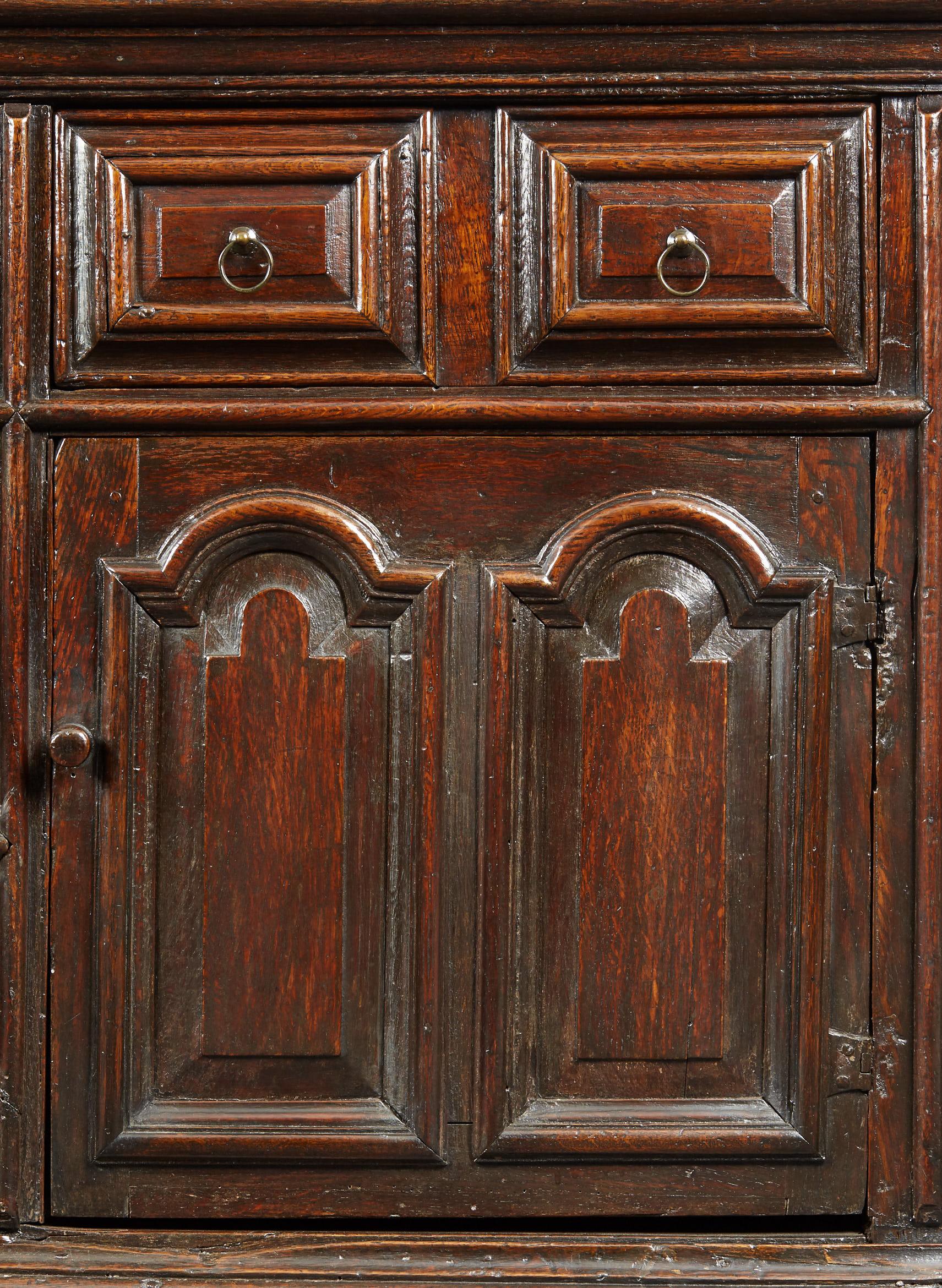 British Oak Dresser Base, Charles II / William & Mary period, English, circa 1680-1690 For Sale