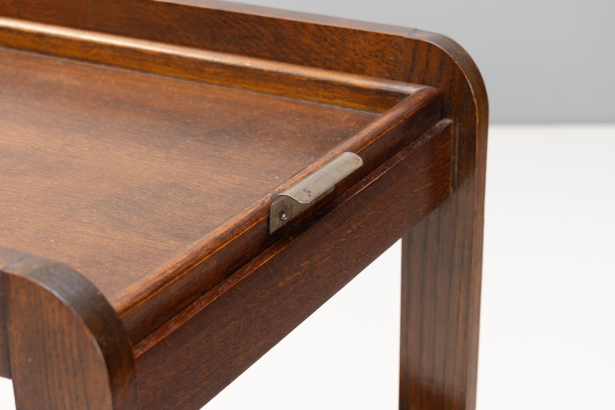 Oak Drinks Trolley In Good Condition For Sale In London, England