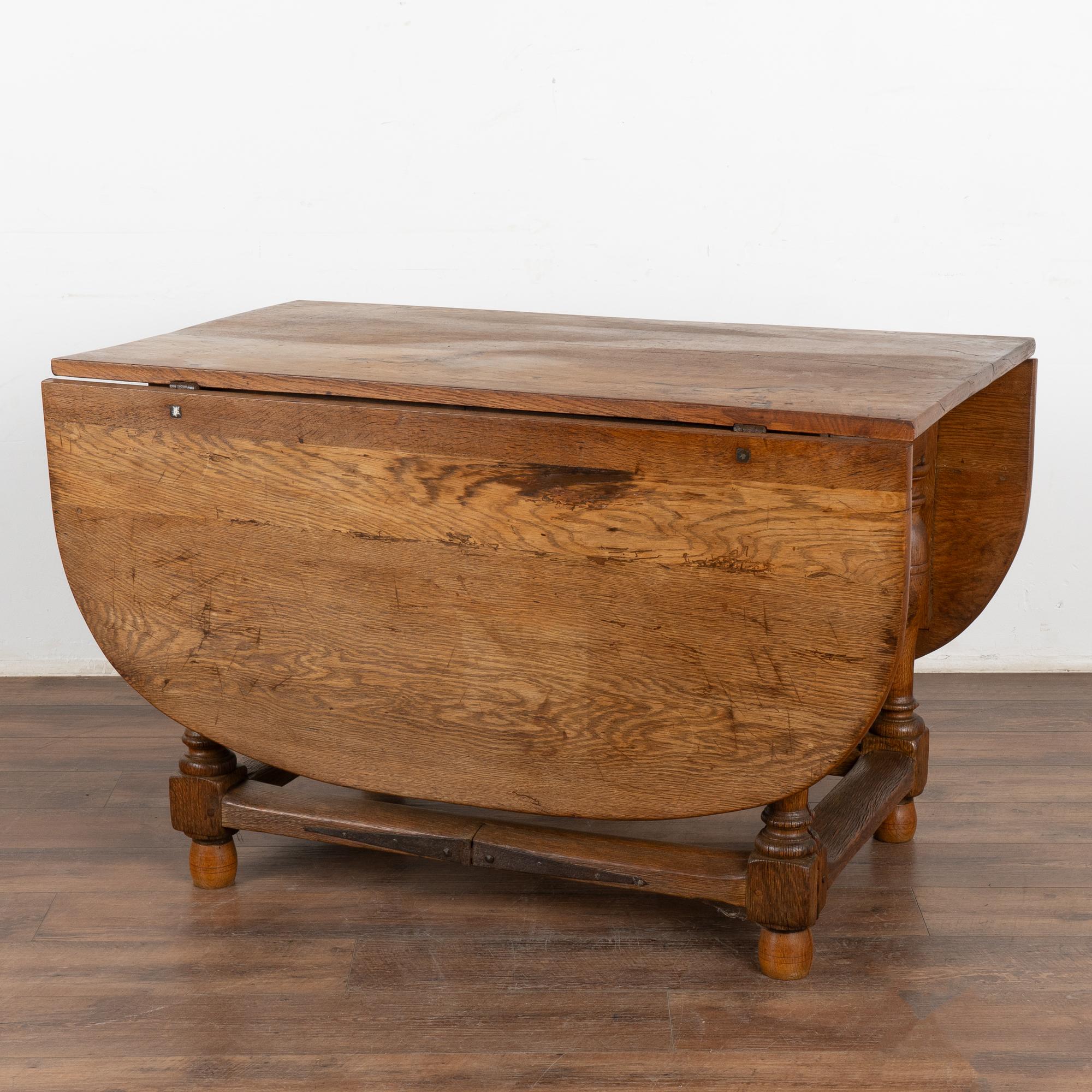 Table de salle à manger à abattant en Oak, Danemark vers 1800 en vente 5