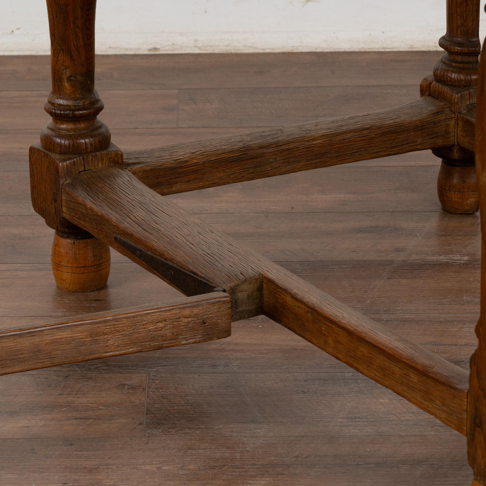 Table de salle à manger à abattant en Oak, Danemark vers 1800 Bon état - En vente à Round Top, TX