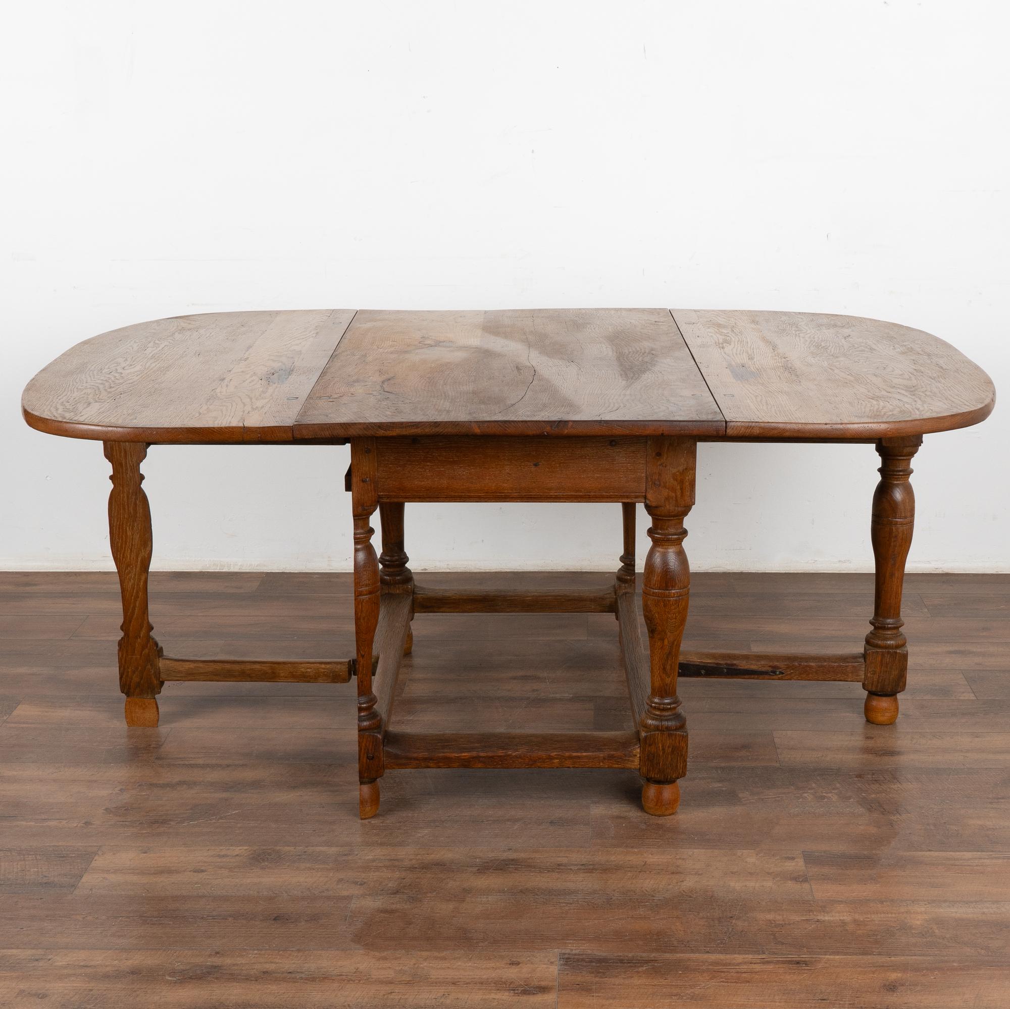 Table de salle à manger à abattant en Oak, Danemark vers 1800 en vente 2