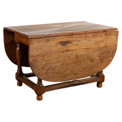 Mesa de comedor de roble con patas de pórtico, Dinamarca circa 1800