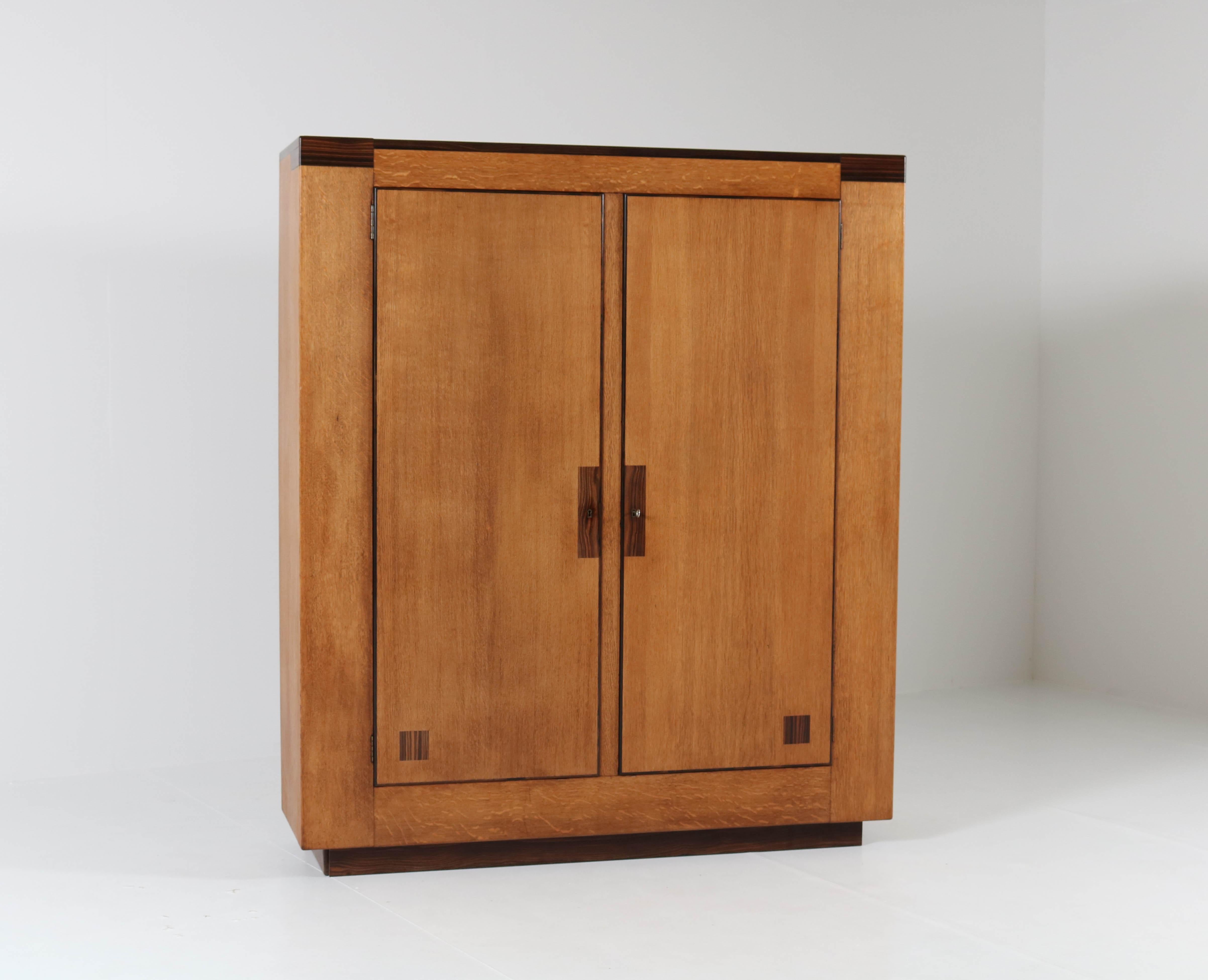 Oak Dutch Art Deco Haagse School Armoir or Wardrobe by Anton Lucas, 1920s In Good Condition In Amsterdam, NL