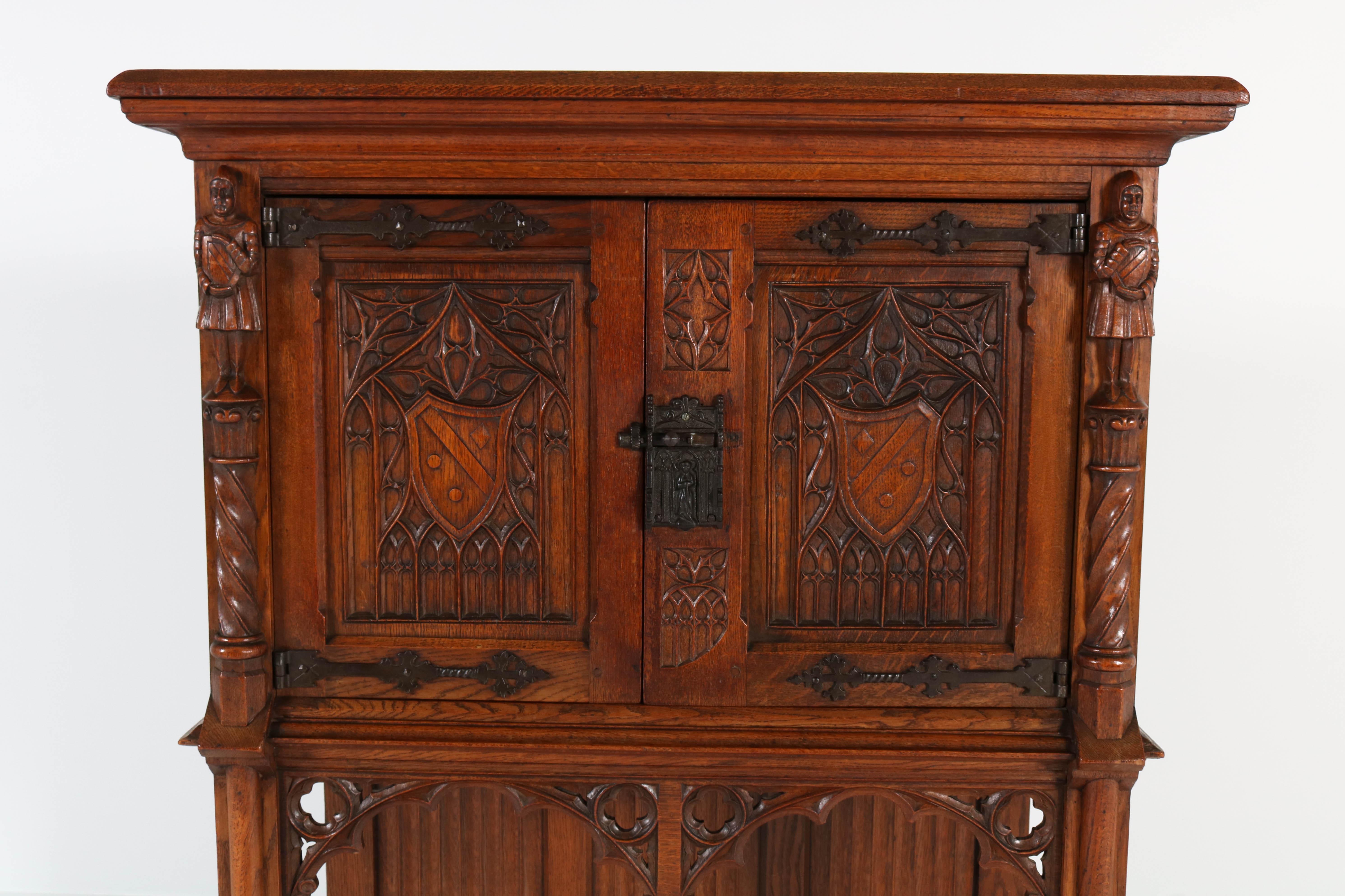 Gothic Revival Oak Dutch Neo Gothic Cabinet with Carved Knights, 1930s