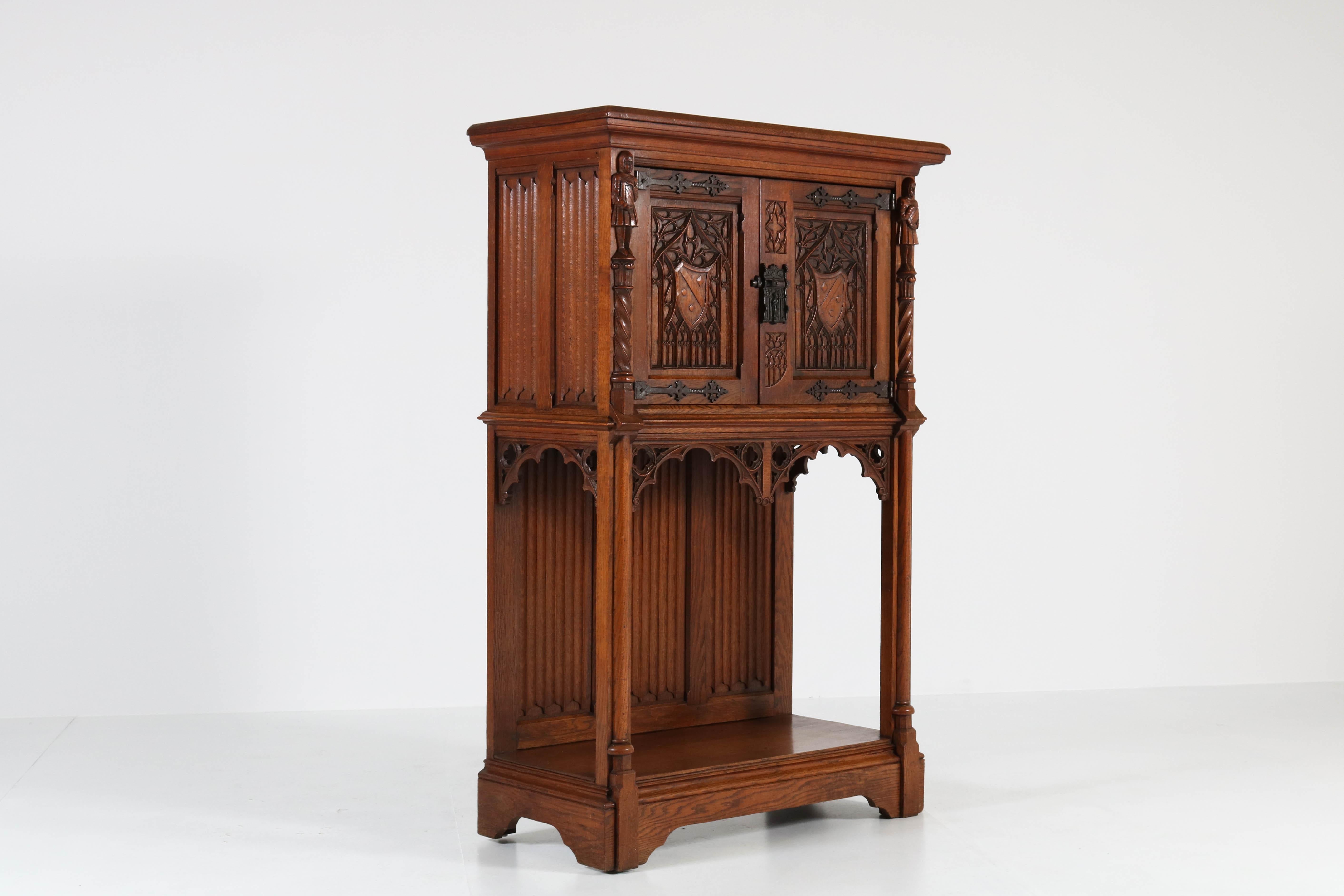 Oak Dutch Neo Gothic Cabinet with Carved Knights, 1930s 3