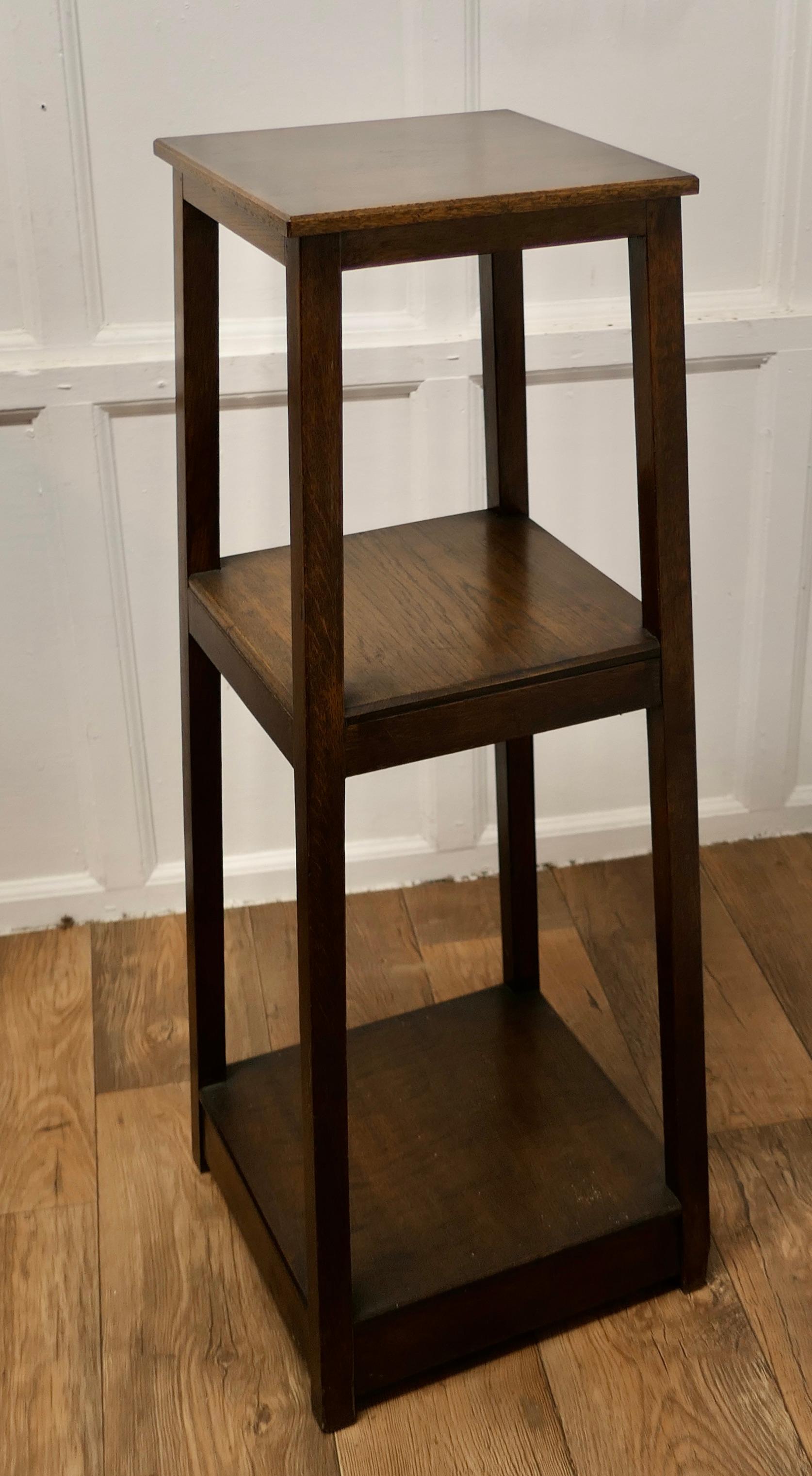 Early 20th Century Oak Etagere or Plant Stand  This is a very useful piece  For Sale