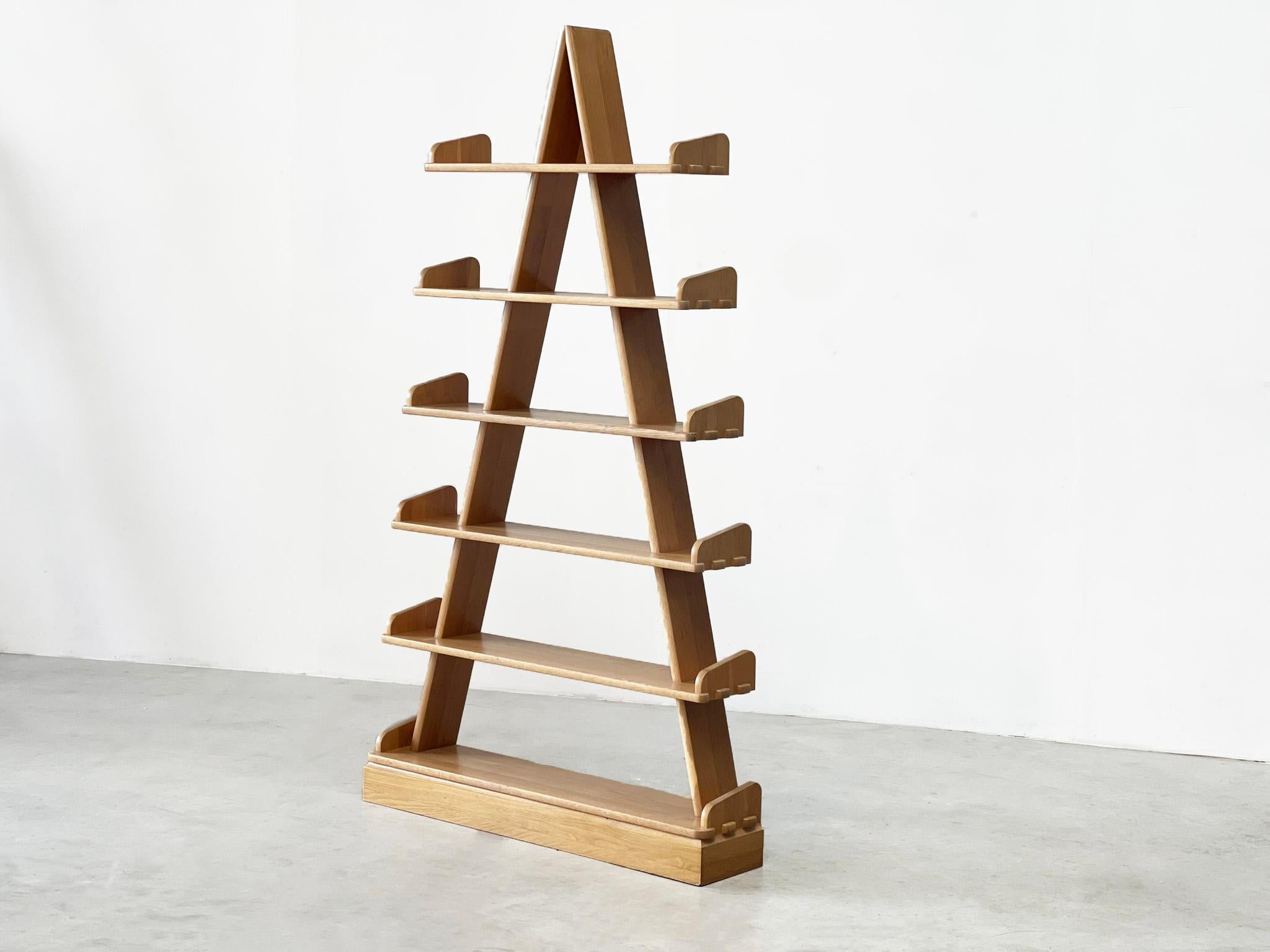 Late 20th Century Oak etagere / roomdevider For Sale