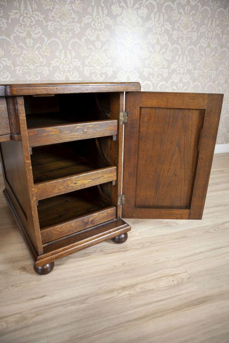 Scrivania direzionale in Oak degli anni '30 in vendita 7