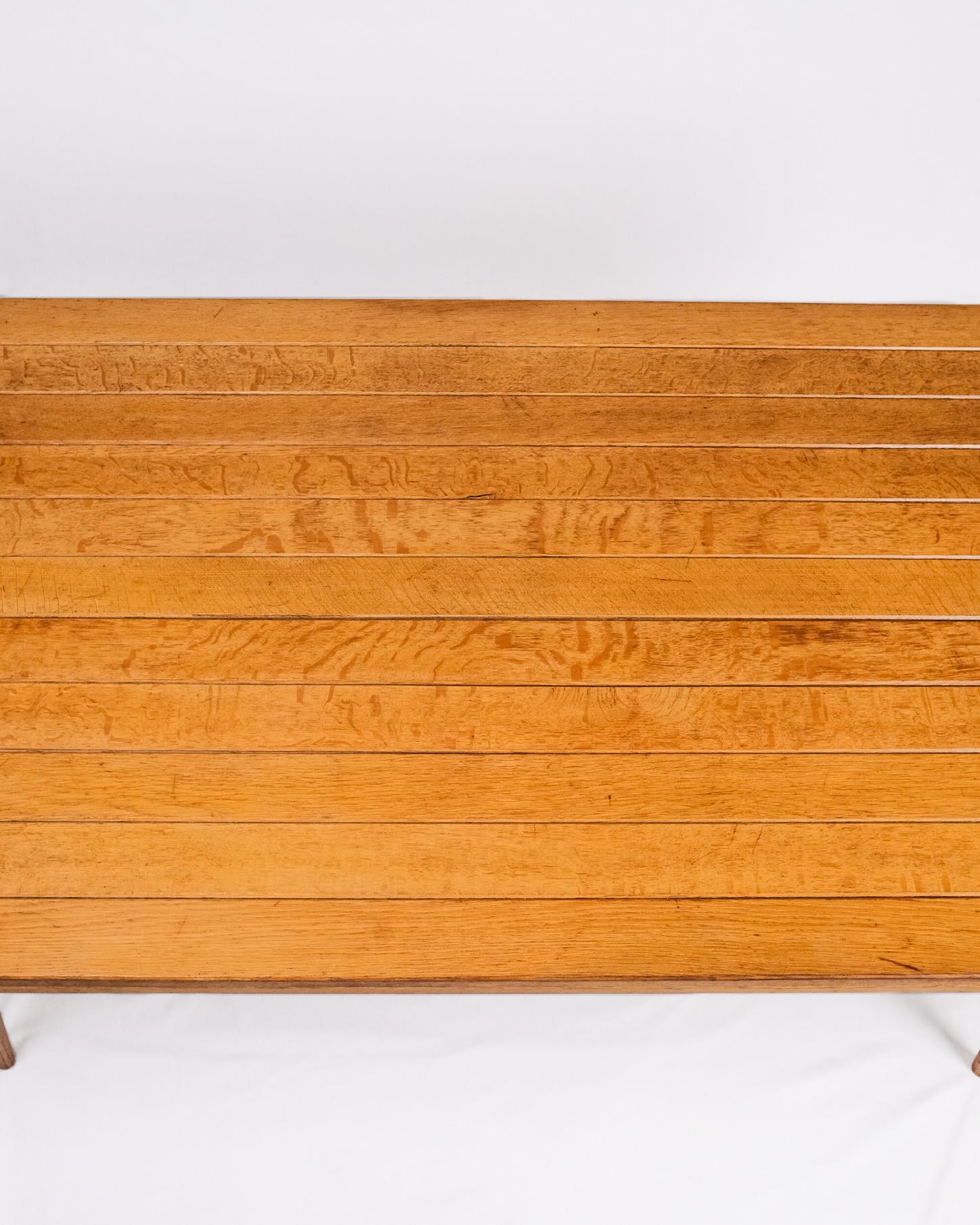 Table à rallonge en Oak, dans le style de Guillerme et Chambron, France, années 1960 en vente 3