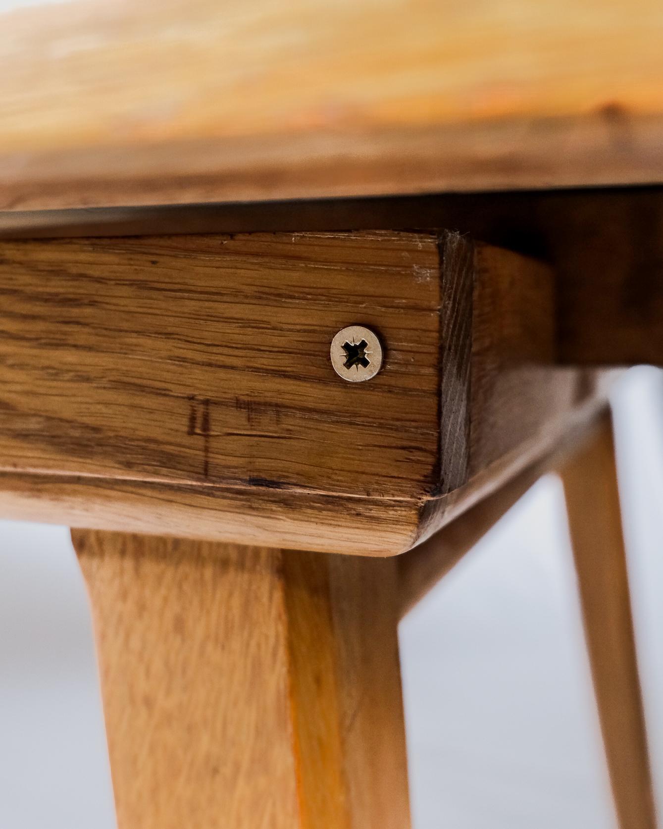 Table à rallonge en Oak, dans le style de Guillerme et Chambron, France, années 1960 en vente 11