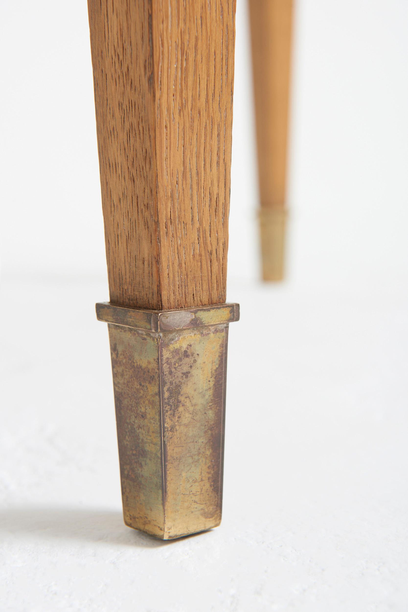 Oak Extending Dining Table 1