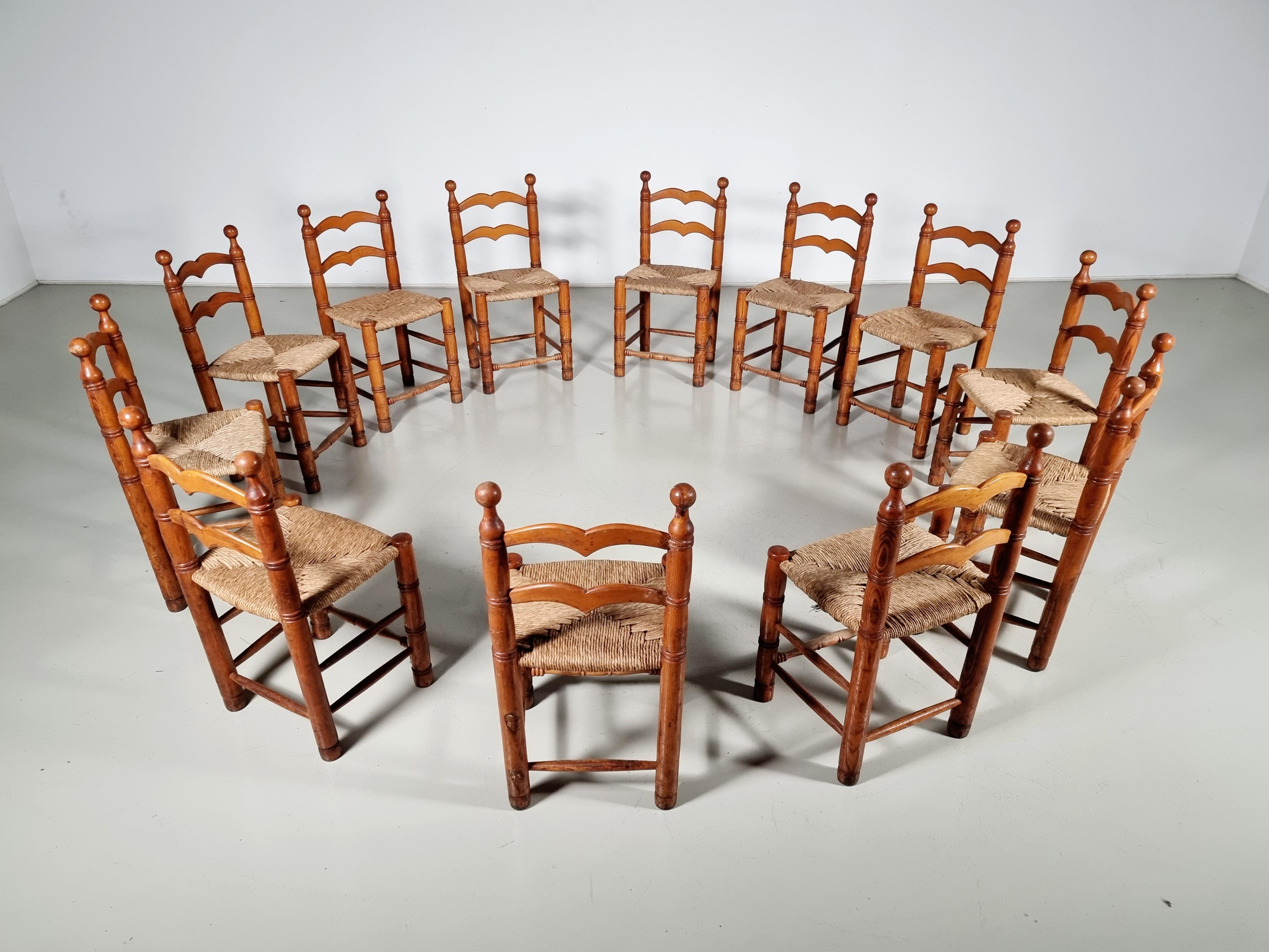 Oak Farmer Style Dining Chairs, France, 1970s In Good Condition For Sale In amstelveen, NL