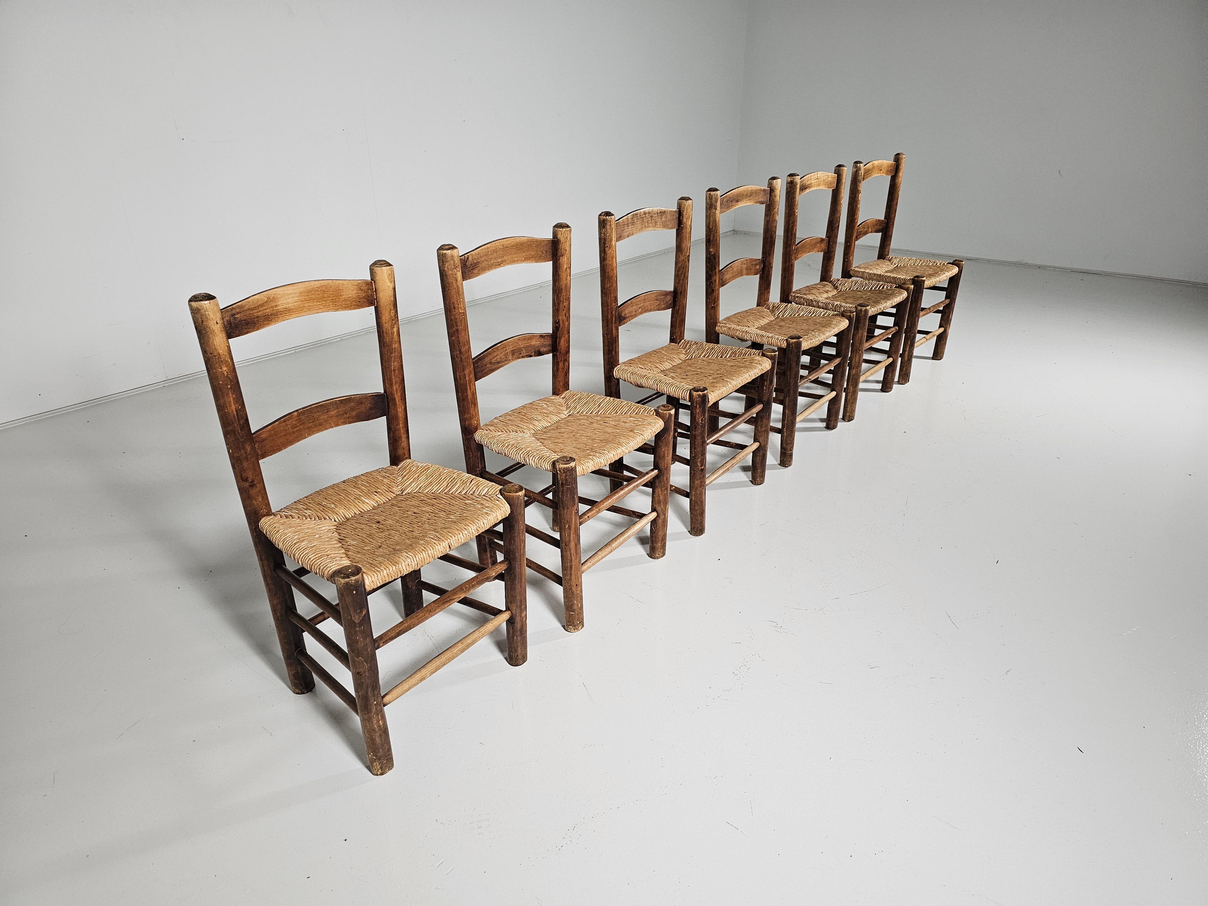 Oak Farmer Style Dining Chairs, Spain,  1970s In Good Condition For Sale In amstelveen, NL