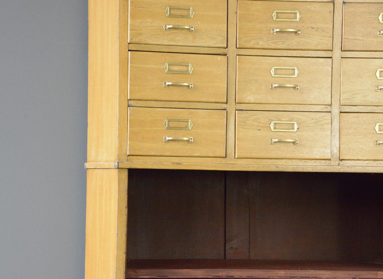 Oak Filing Drawers Circa 1930s In Good Condition For Sale In Gloucester, GB