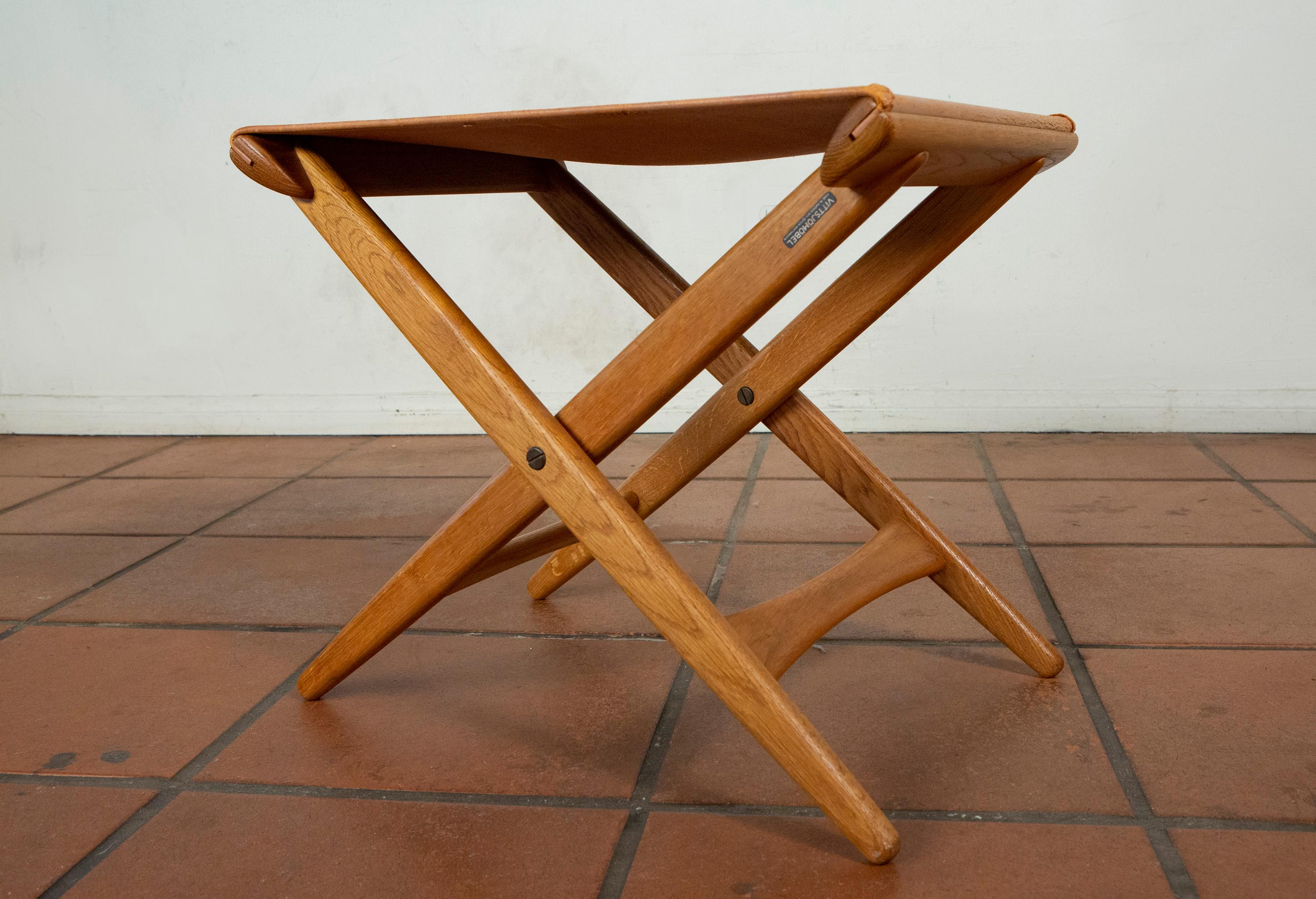  Oak Folding Stool Model 203 Uno and Östen Kristiansson - Luxus Vittsjö, Sweden  For Sale 13