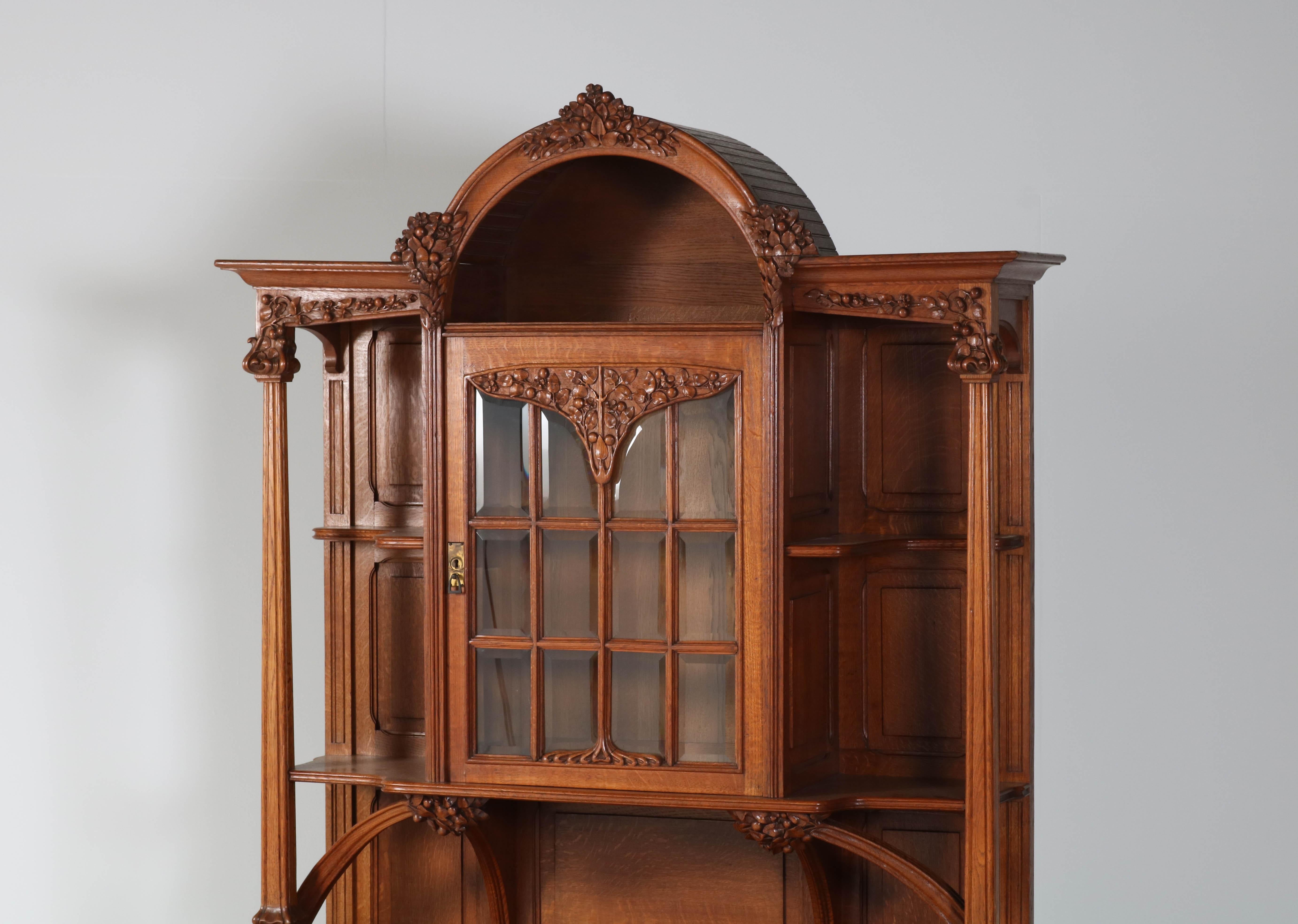 Oak French Art Nouveau Buffet Attributed to Jacques Gruber, 1904 2