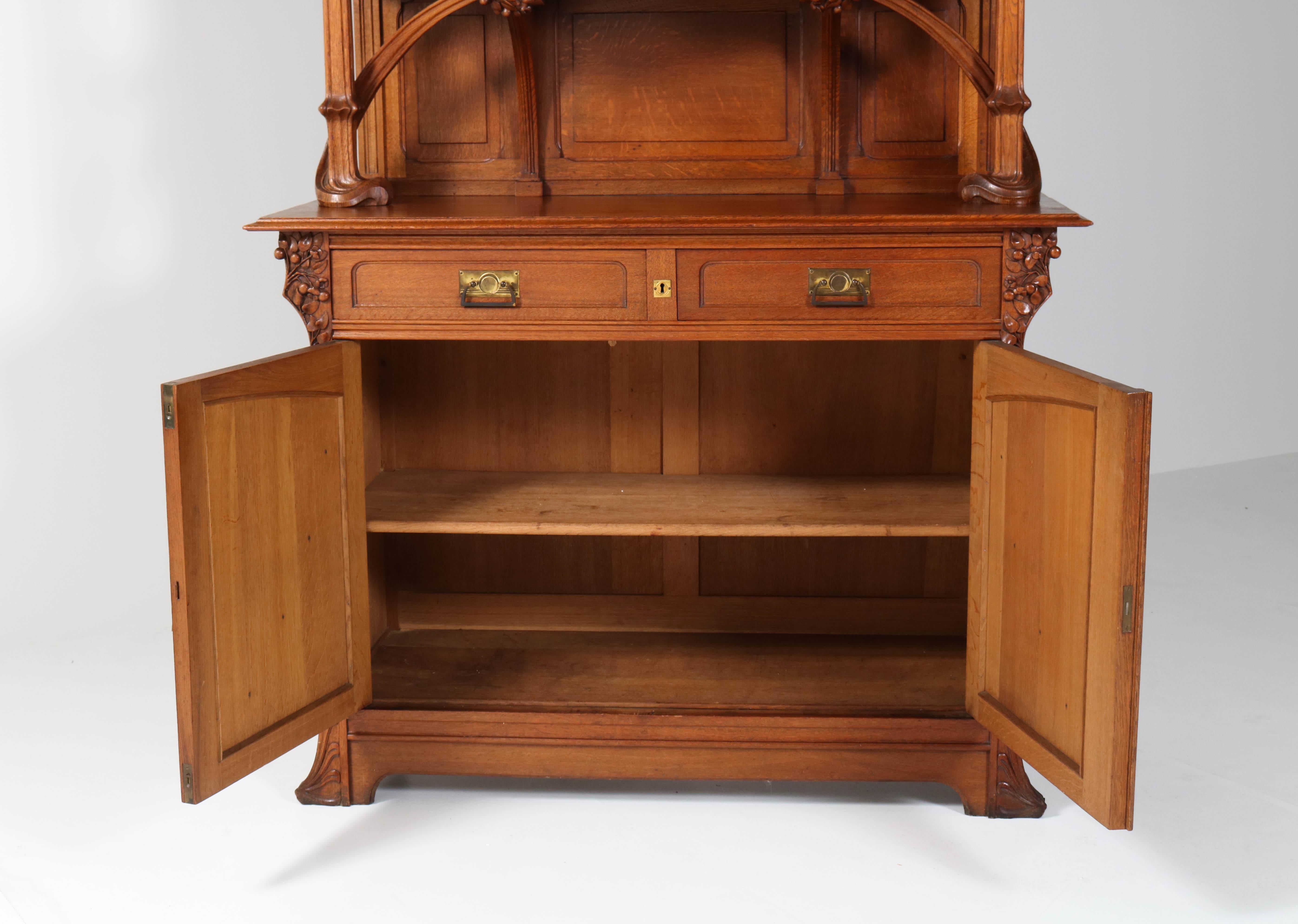 Oak French Art Nouveau Buffet Attributed to Jacques Gruber, 1904 3