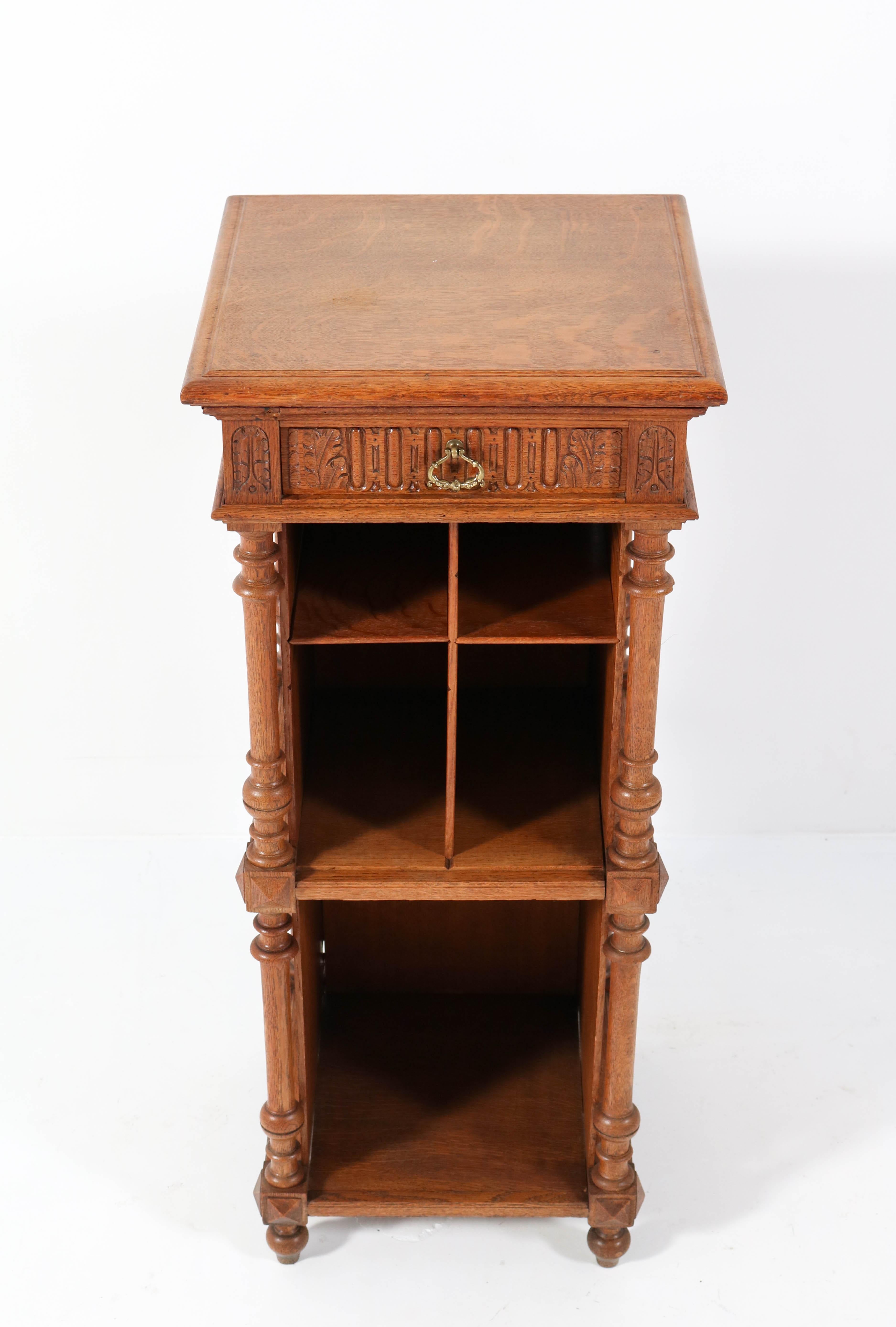 Wonderful and high quality Henri II cabinet.
Striking French design from the late 19th century.
Solid oak with original solid brass handle on the drawer.
In very good condition with minor wear consistent with age and use,
preserving a beautiful